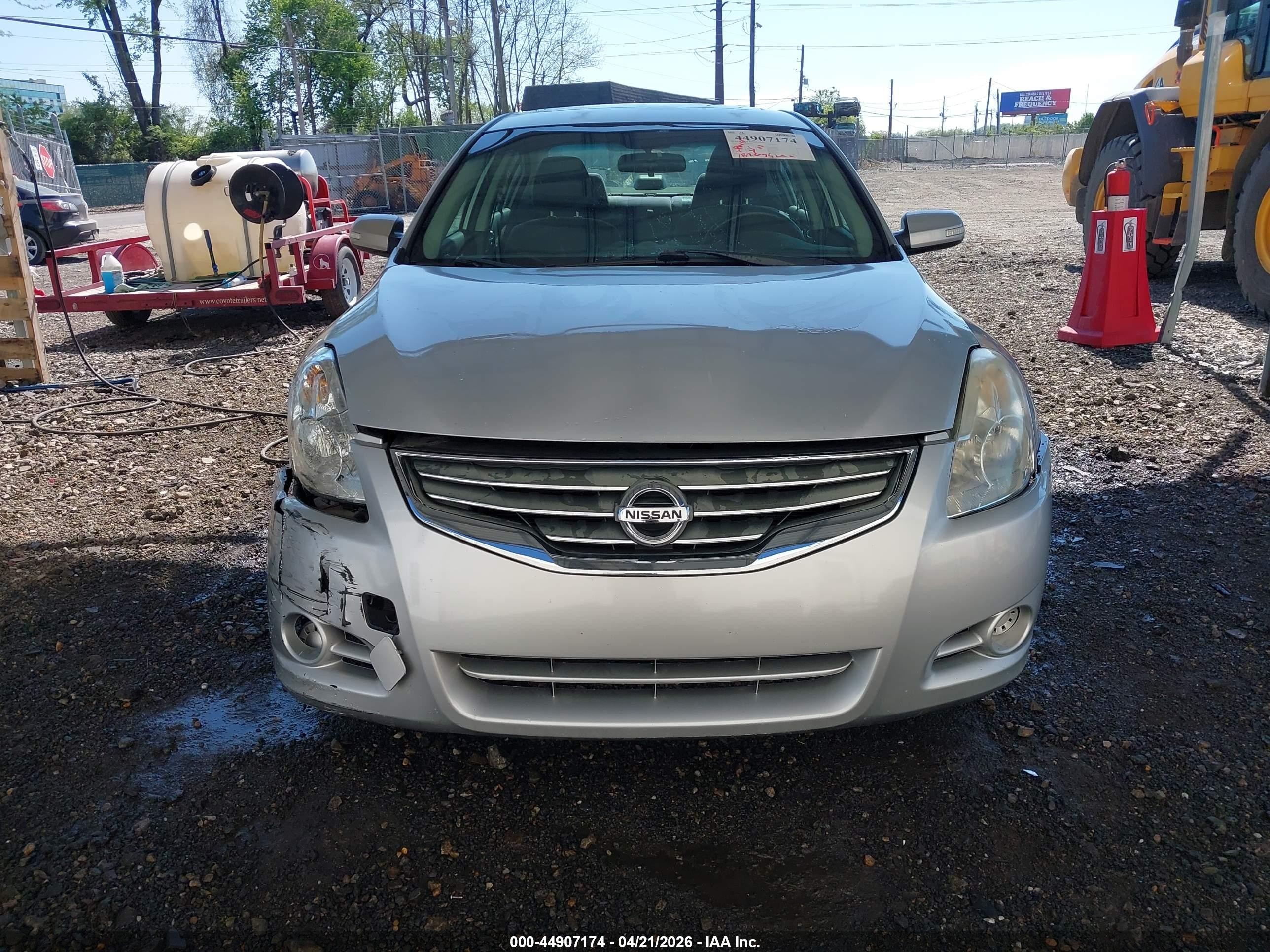 2011 Nissan Altima 2.5 S Серебряный vin: 1N4AL2AP1BN420672