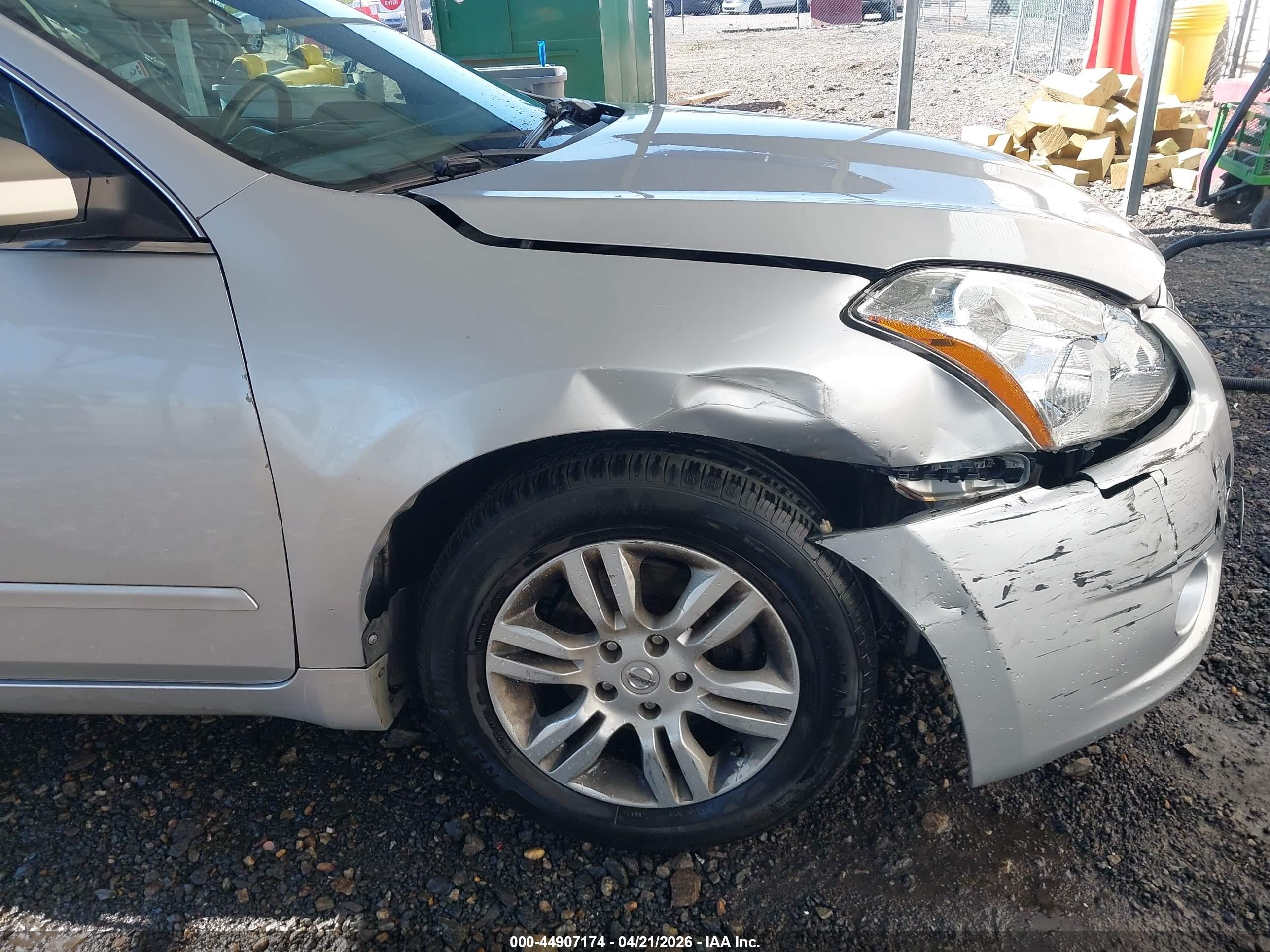 2011 Nissan Altima 2.5 S Серебряный vin: 1N4AL2AP1BN420672
