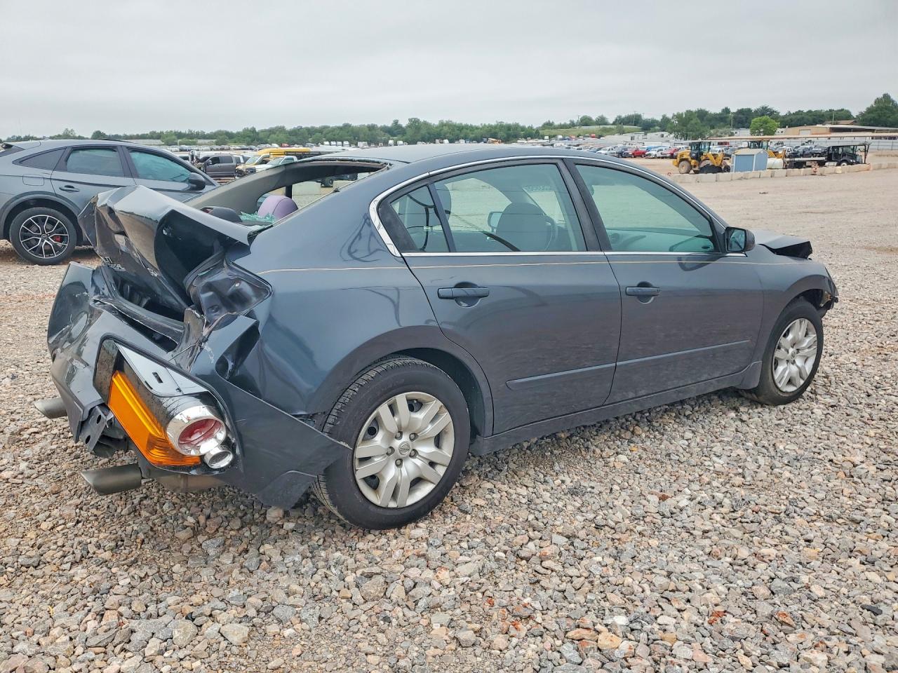 2011 Nissan Altima Gray vin: 1N4AL2AP1BN450593