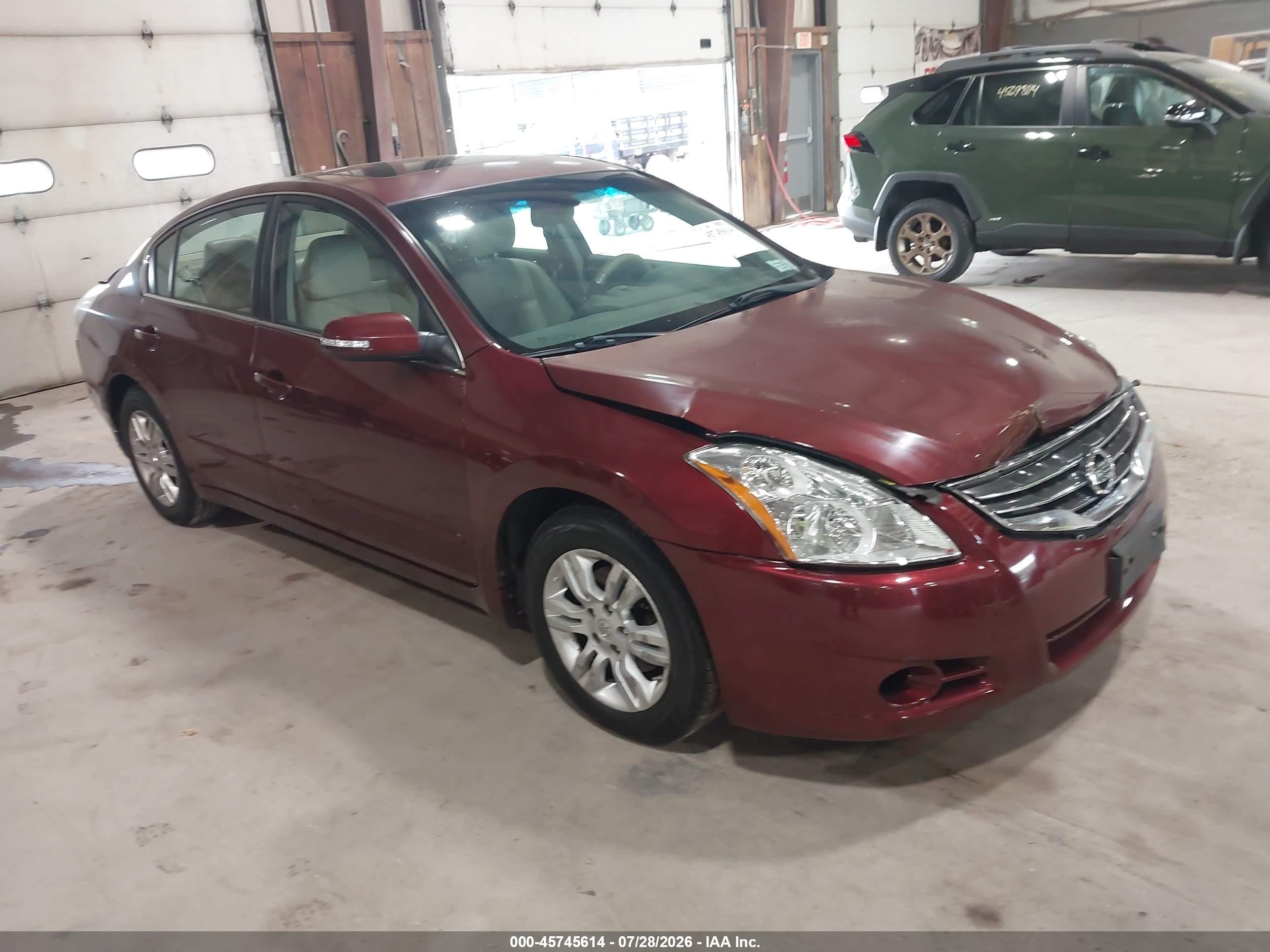 2011 Nissan Altima 2.5 S Maroon vin: 1N4AL2AP1BN508167