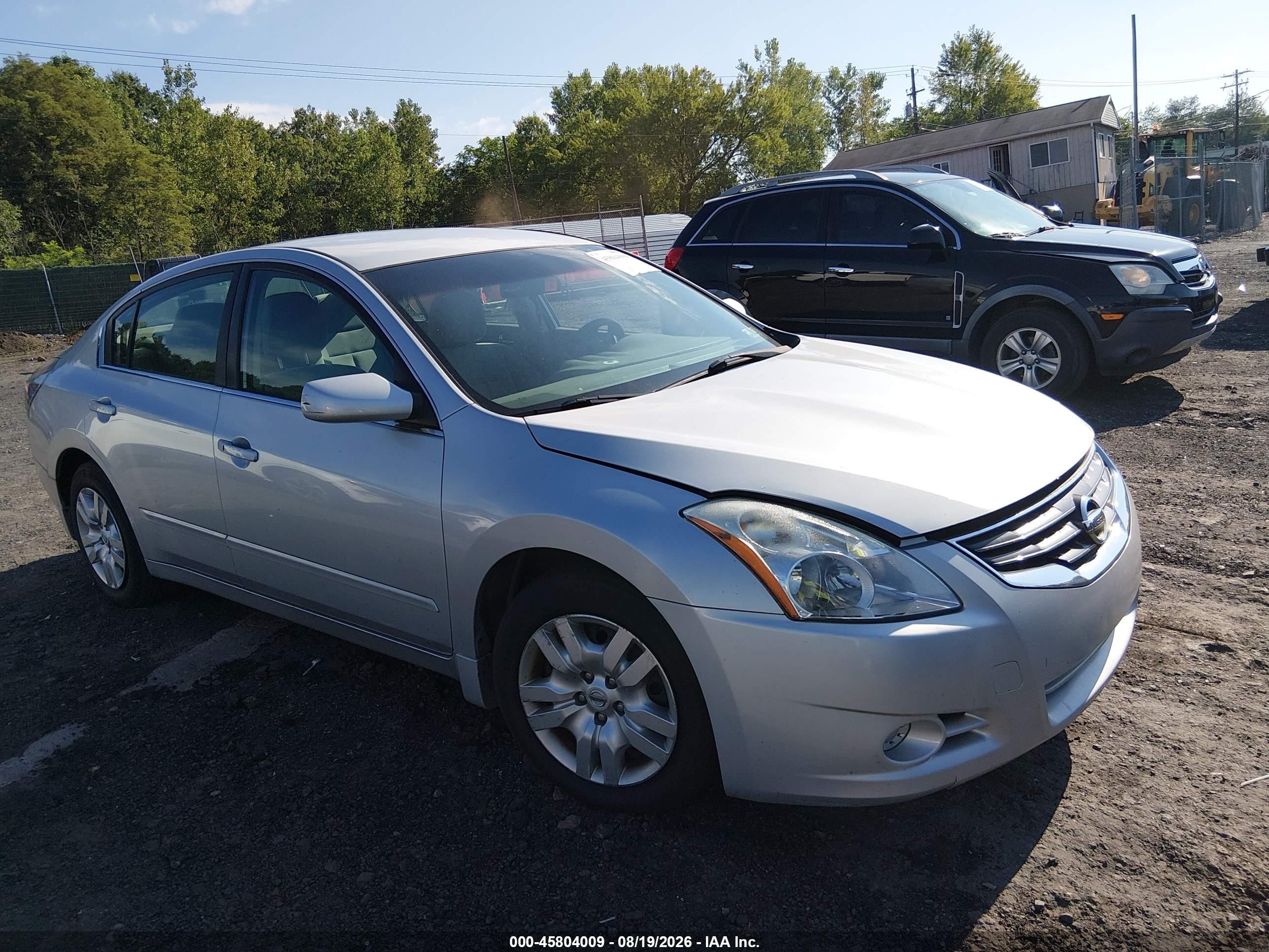 2012 Nissan Altima 2.5 S Silver vin: 1N4AL2AP1CC129781