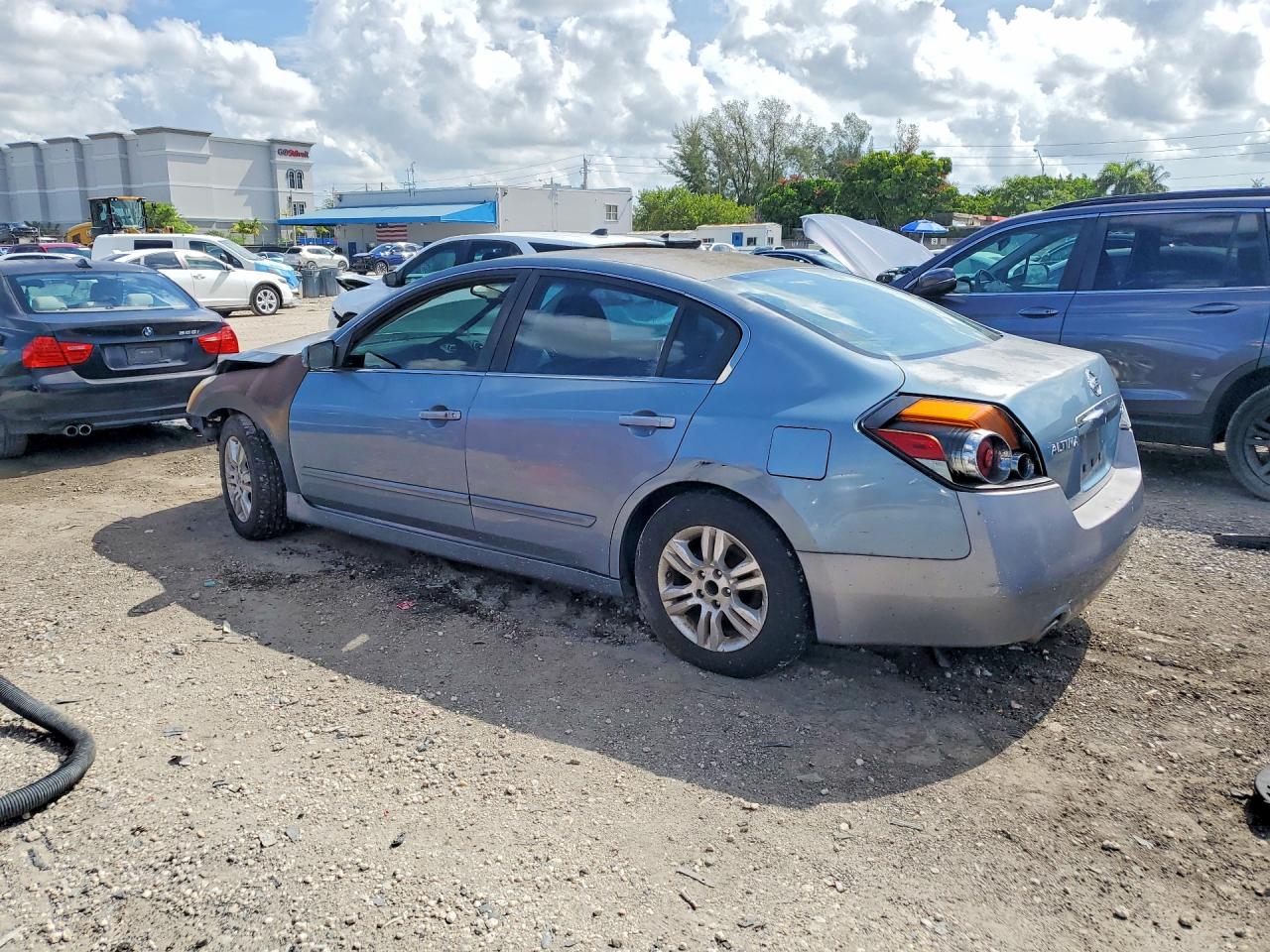 2012 Nissan Altima 2.5 Blue vin: 1N4AL2AP1CC137041