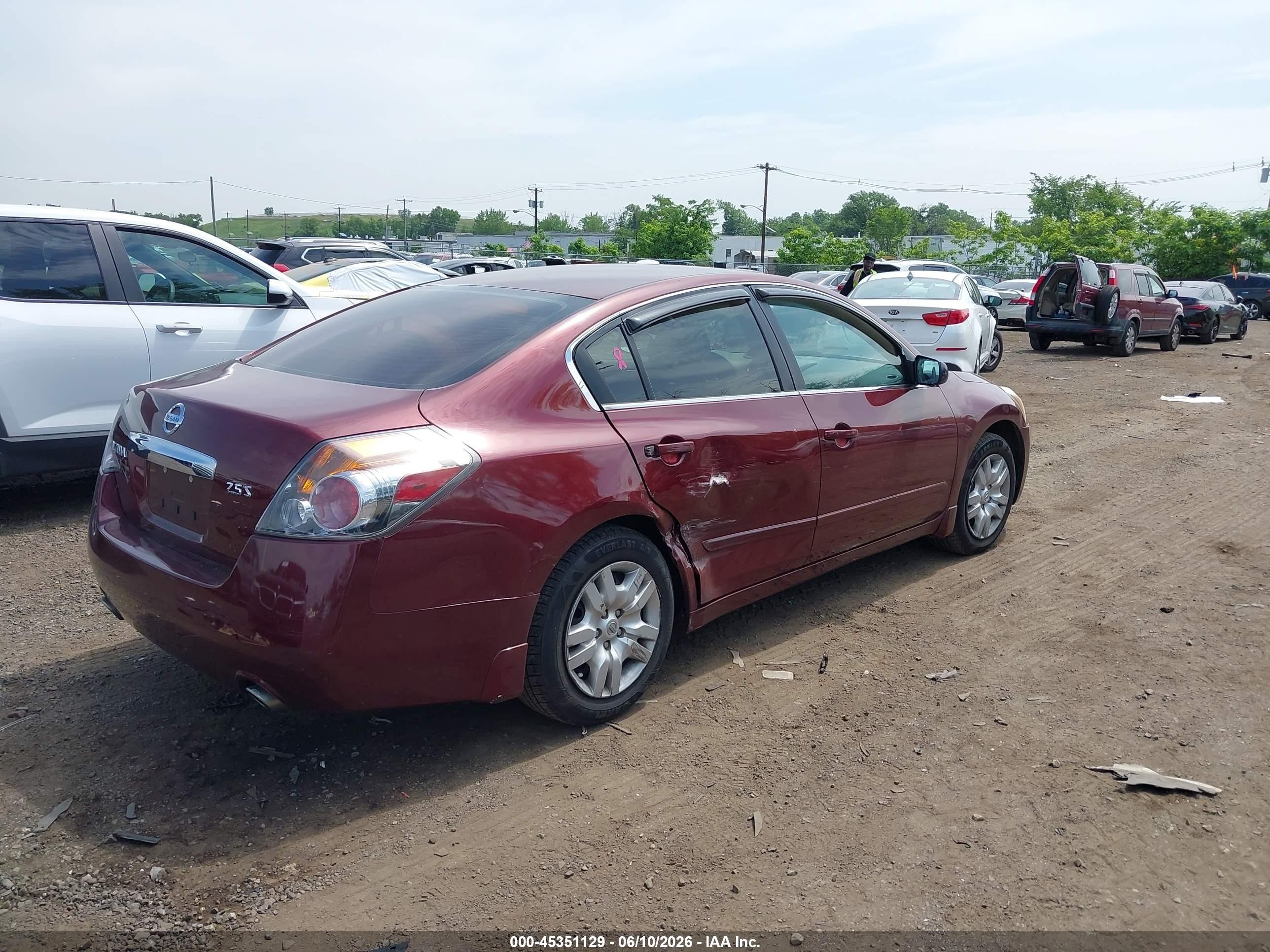 2012 Nissan Altima 2.5 S Red vin: 1N4AL2AP1CC157161