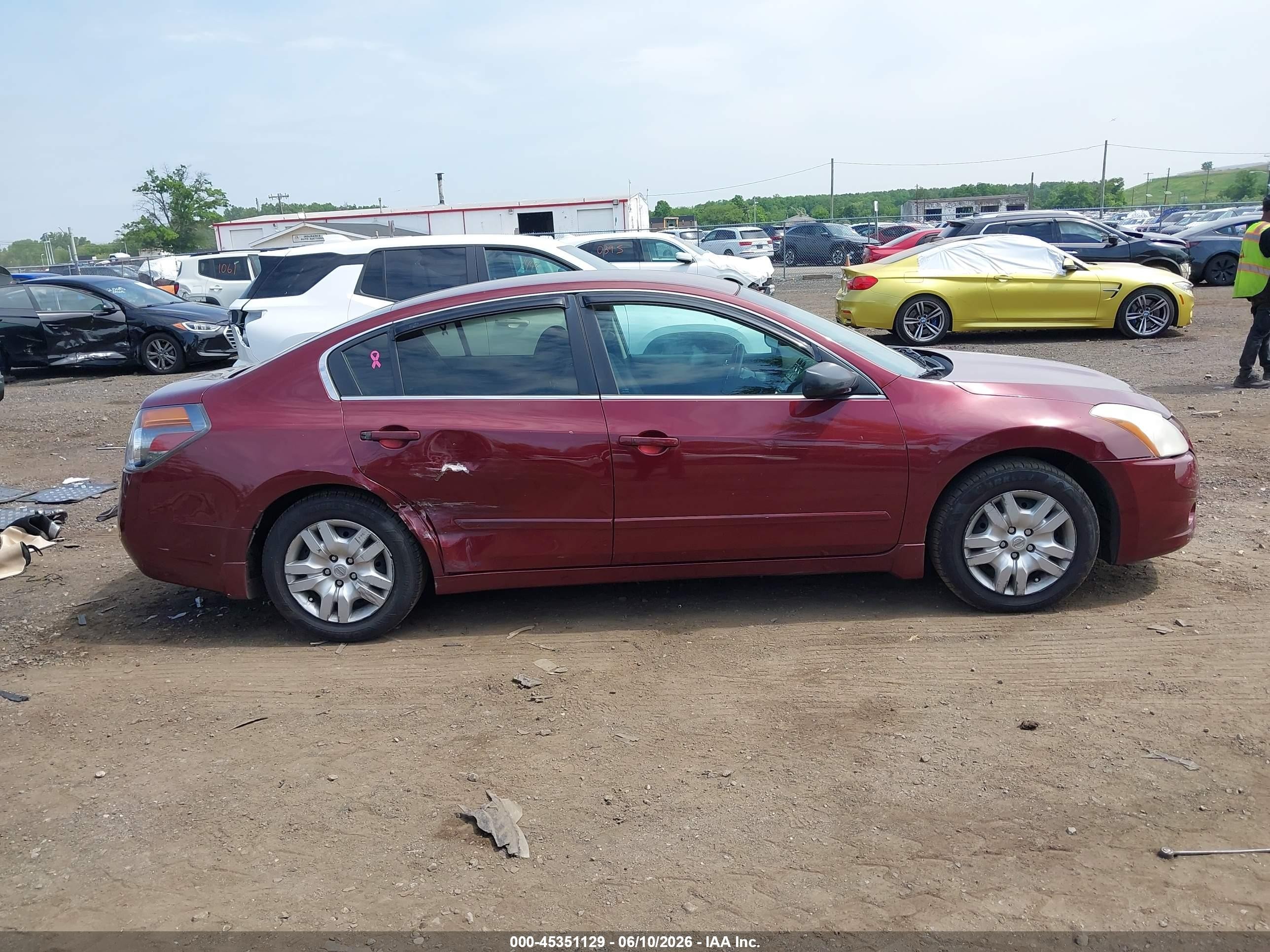 2012 Nissan Altima 2.5 S Red vin: 1N4AL2AP1CC157161
