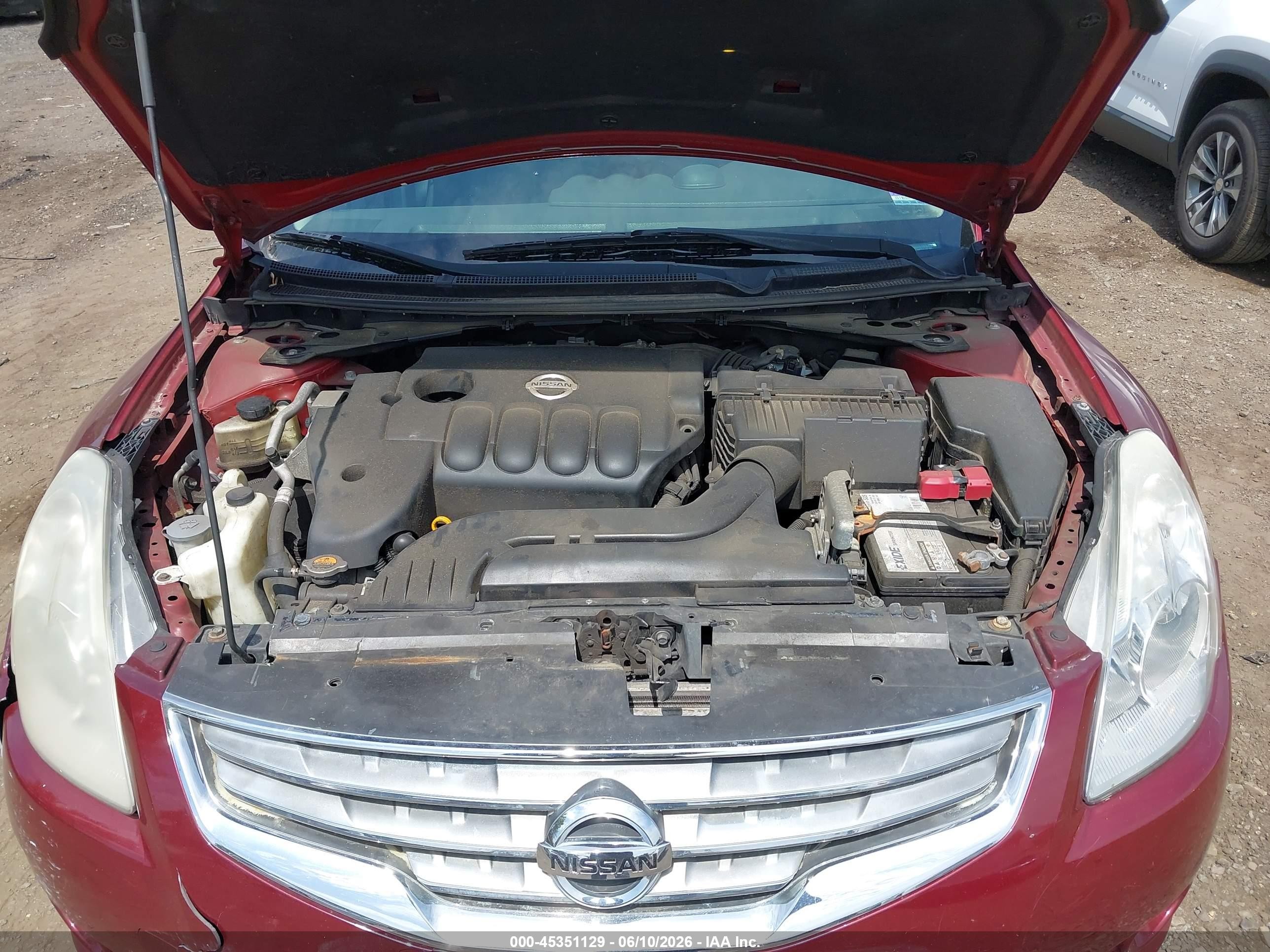 2012 Nissan Altima 2.5 S Red vin: 1N4AL2AP1CC157161