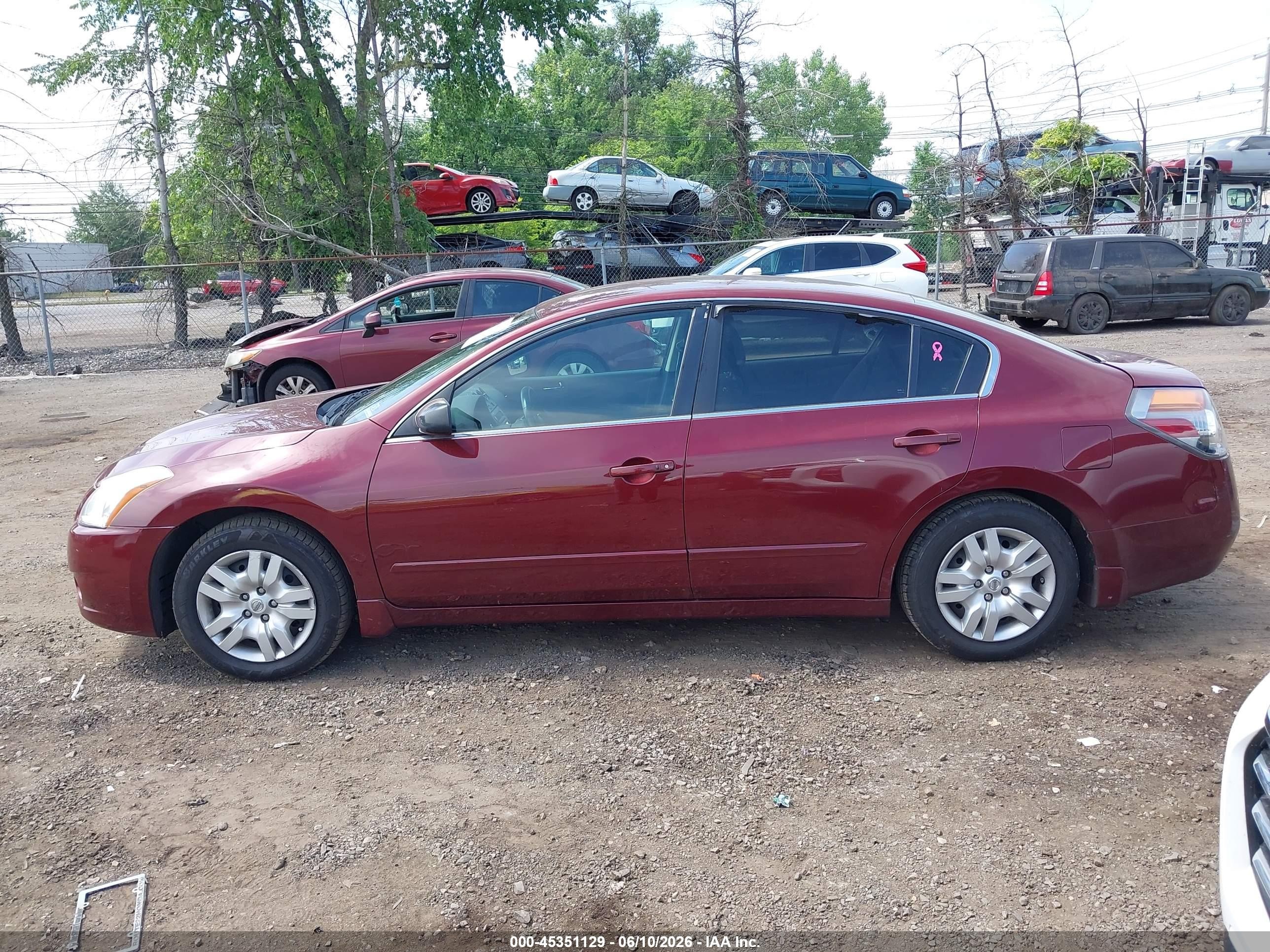 2012 Nissan Altima 2.5 S Red vin: 1N4AL2AP1CC157161