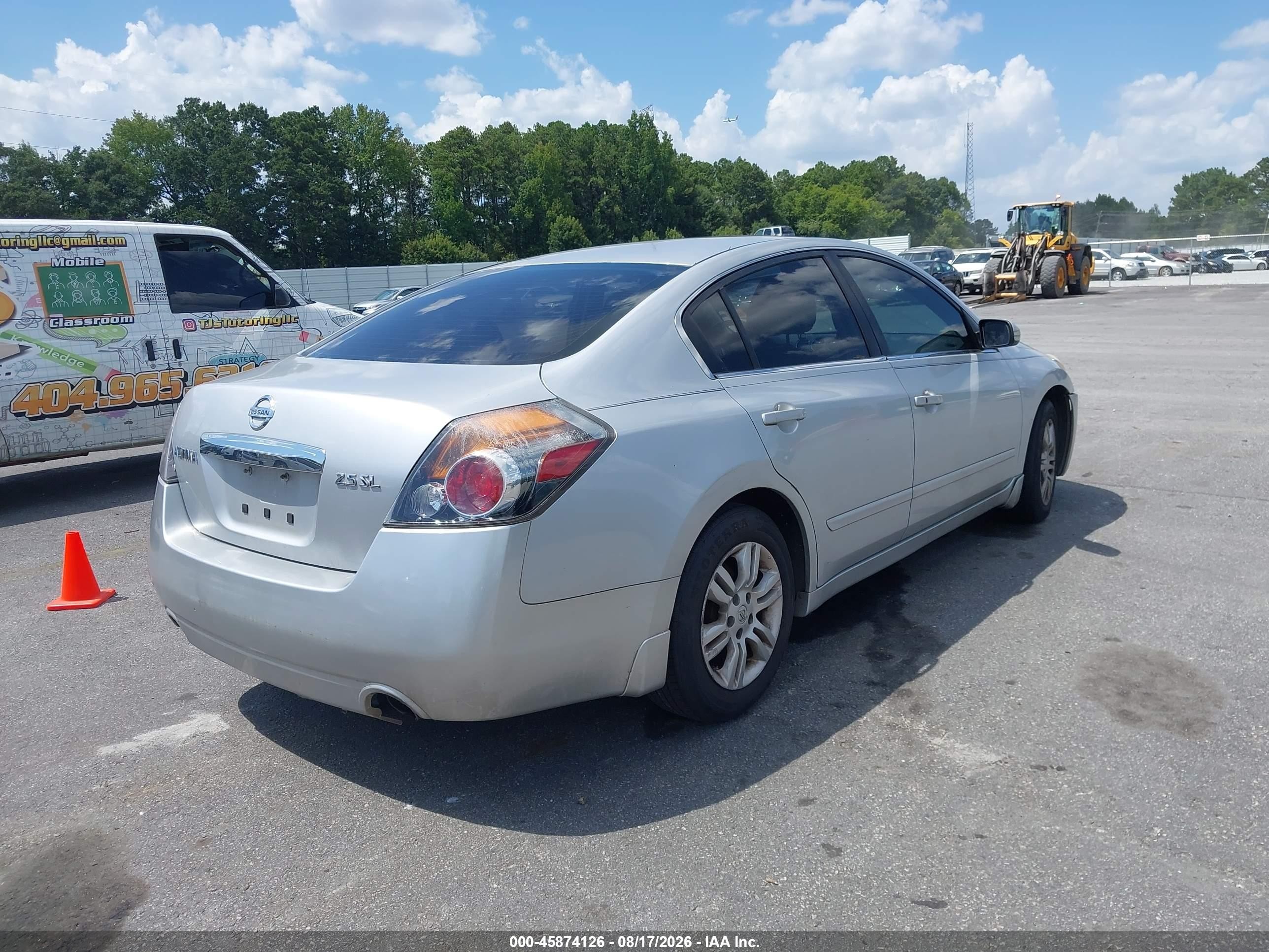 2012 Nissan Altima 2.5 S Silver vin: 1N4AL2AP1CC172887