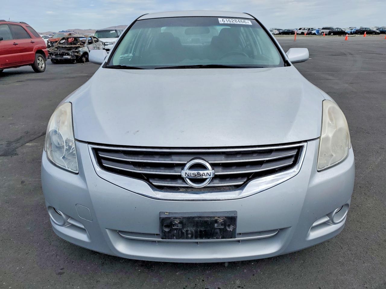 2012 Nissan Altima 2.5 Silver vin: 1N4AL2AP1CC210912