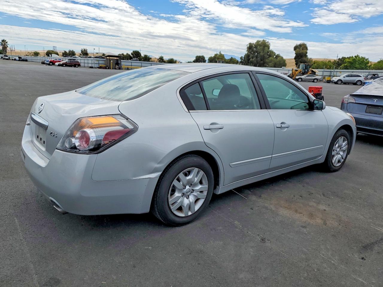 2012 Nissan Altima 2.5 Silver vin: 1N4AL2AP1CC210912