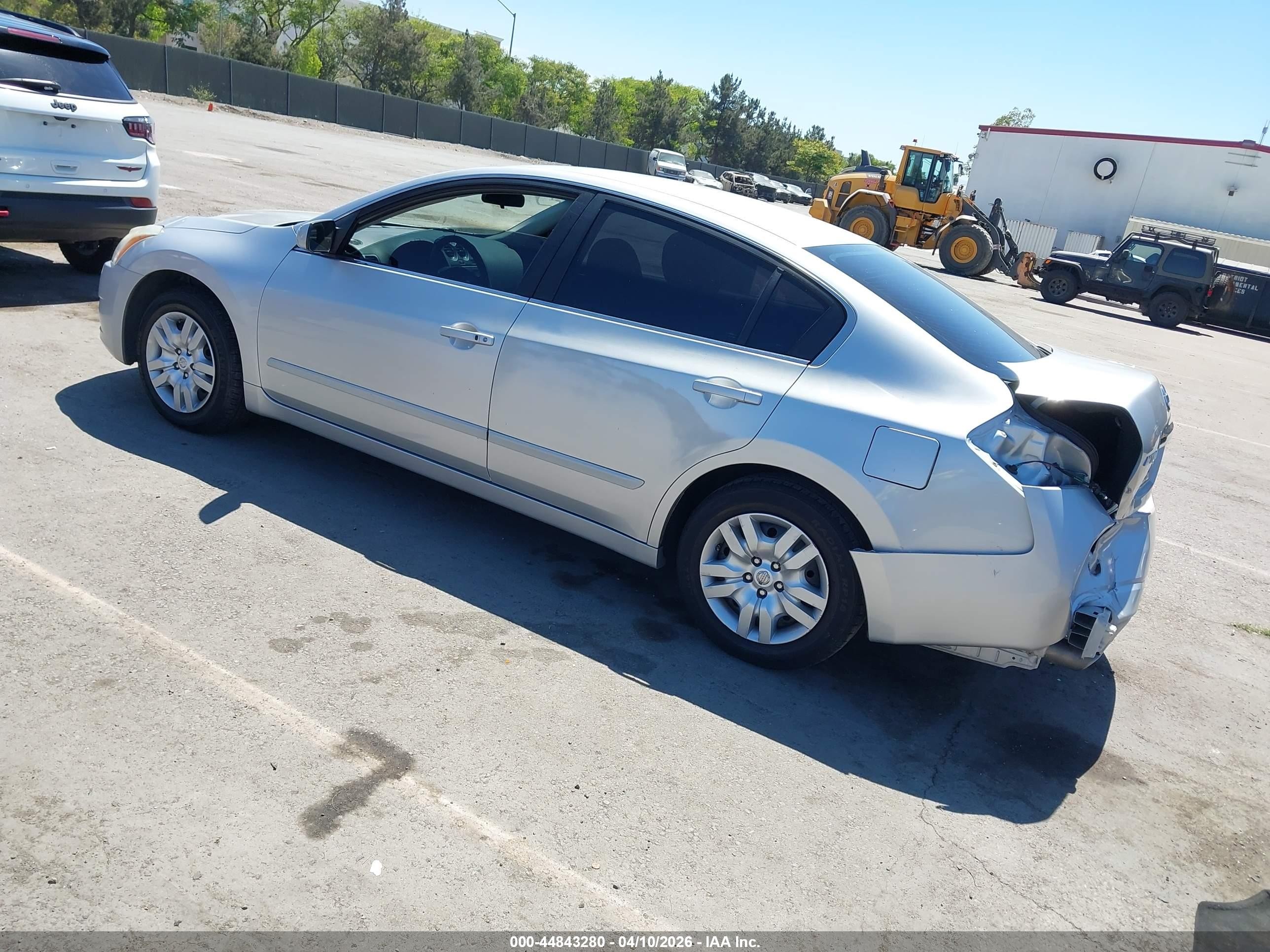 2012 Nissan Altima 2.5 S Silver vin: 1N4AL2AP1CC229959