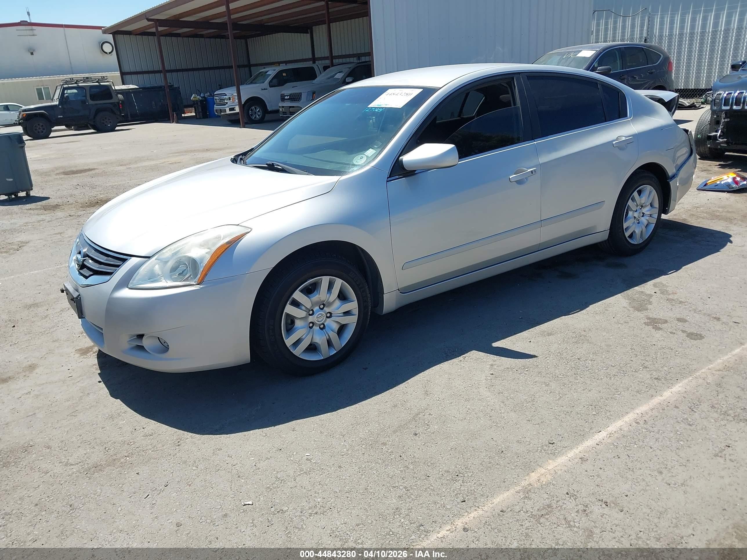 2012 Nissan Altima 2.5 S Silver vin: 1N4AL2AP1CC229959