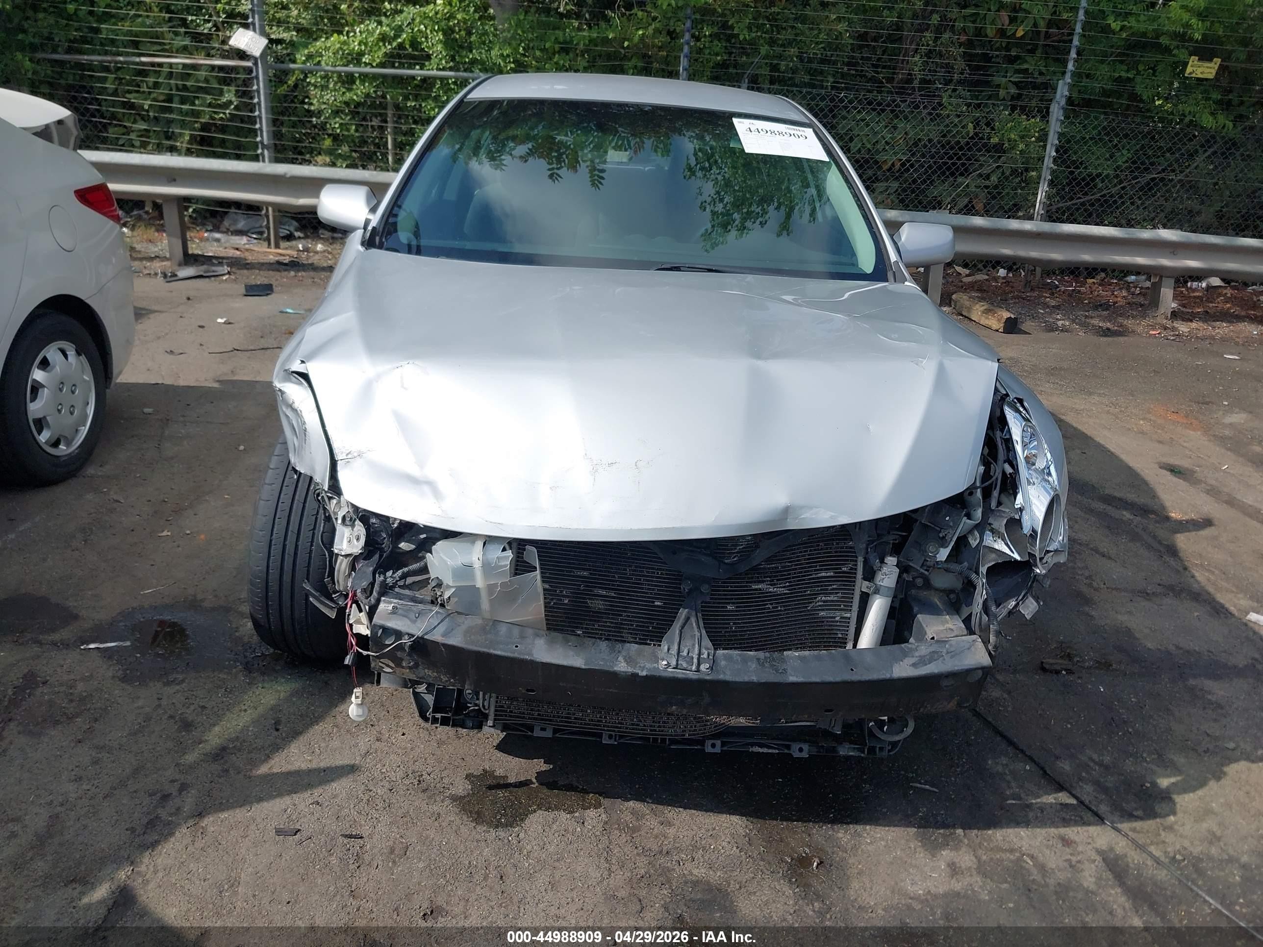2012 Nissan Altima 2.5 S Серебряный vin: 1N4AL2AP1CC231825