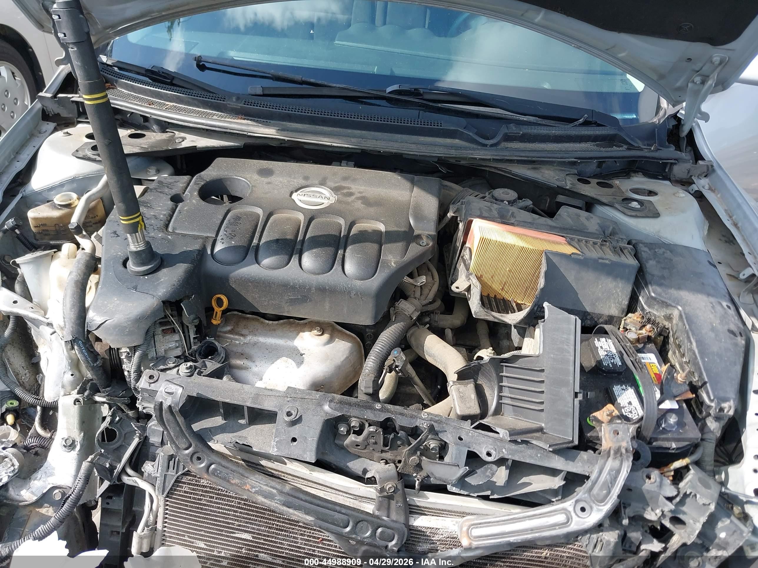 2012 Nissan Altima 2.5 S Серебряный vin: 1N4AL2AP1CC231825