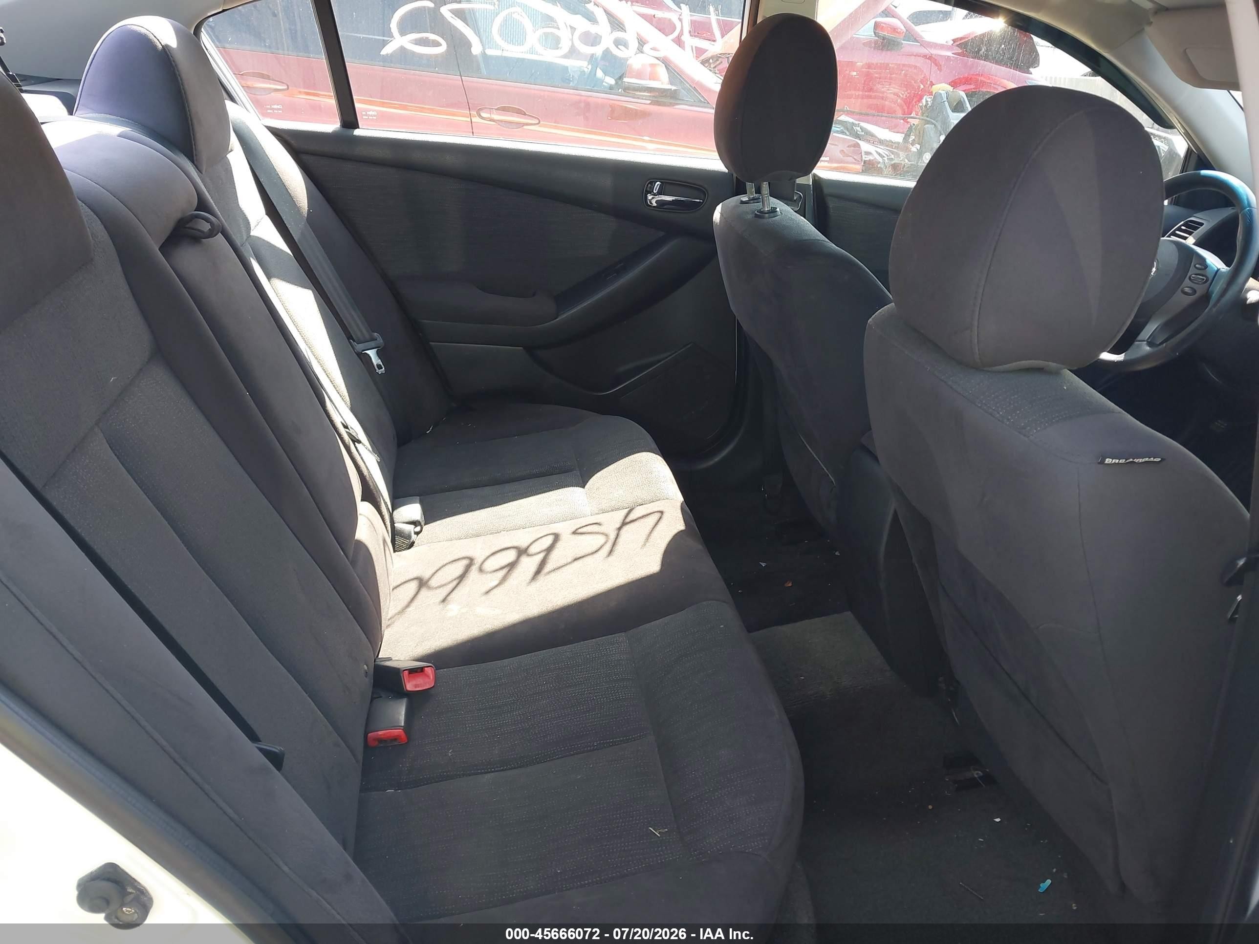 2012 Nissan Altima 2.5 S White vin: 1N4AL2AP1CC249578