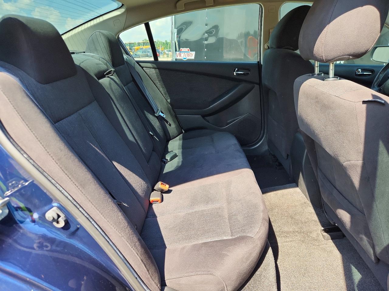 2012 Nissan Altima 2.5 Blue vin: 1N4AL2AP1CN462244