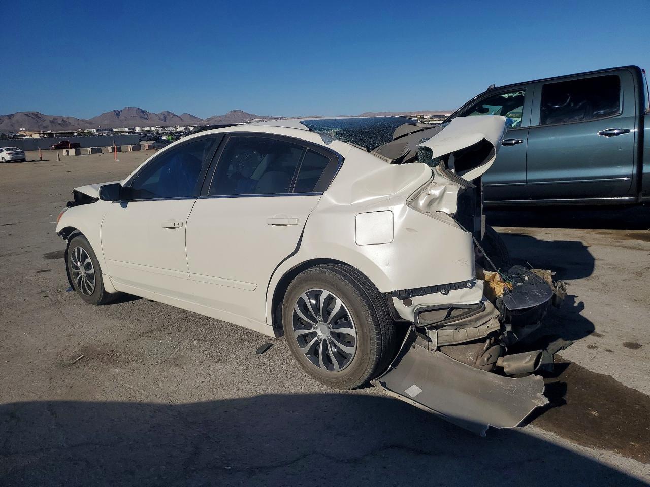 2012 Nissan Altima 2.5 White vin: 1N4AL2AP1CN474703