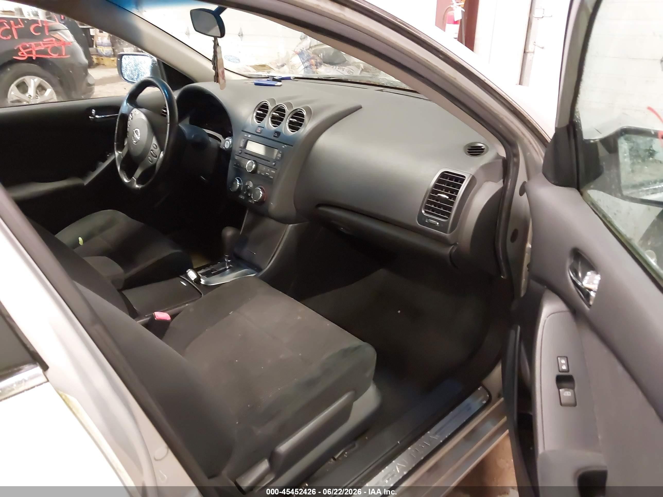 2012 Nissan Altima 2.5 S Silver vin: 1N4AL2AP1CN499584