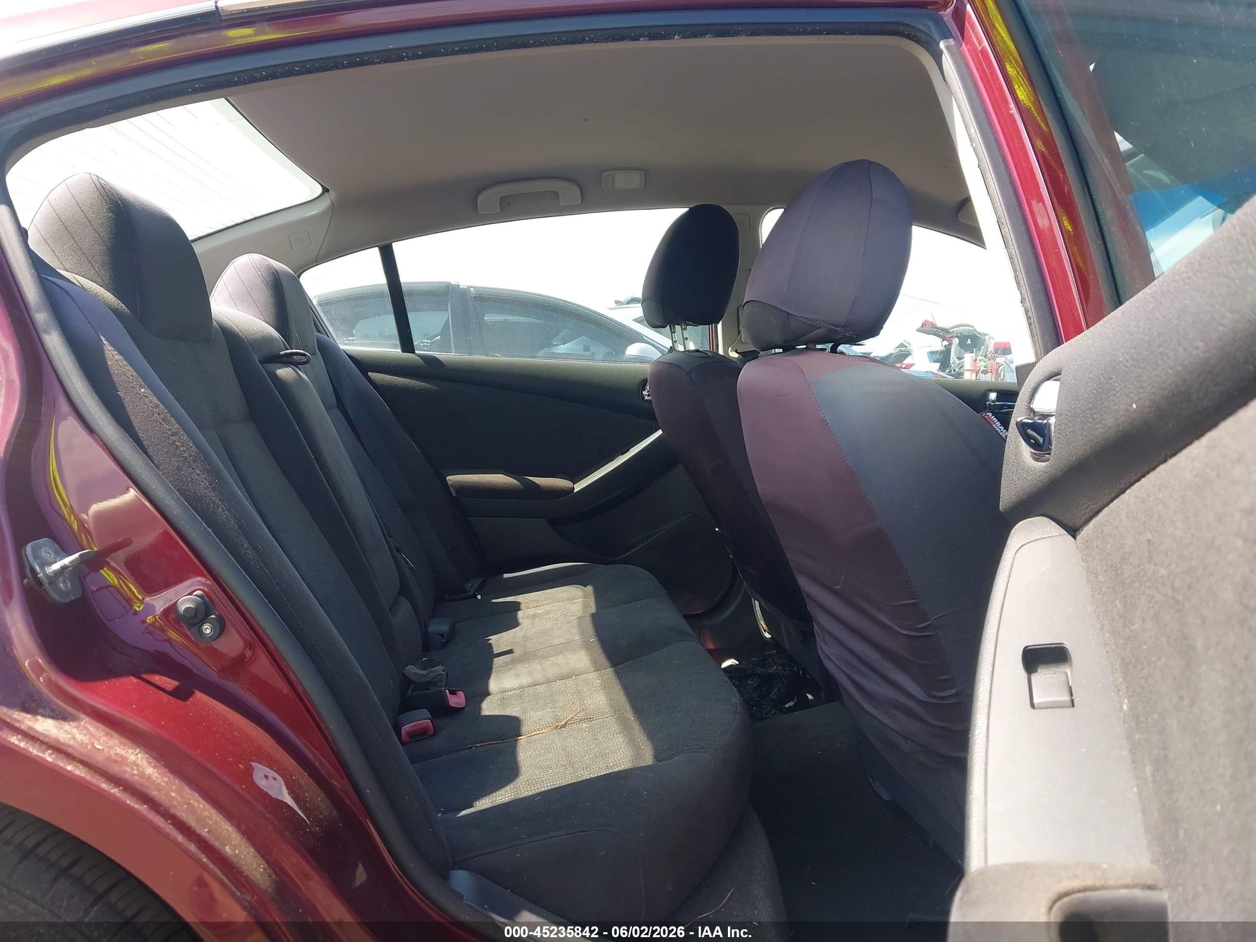 2012 Nissan Altima 2.5 S Burgundy vin: 1N4AL2AP1CN575580