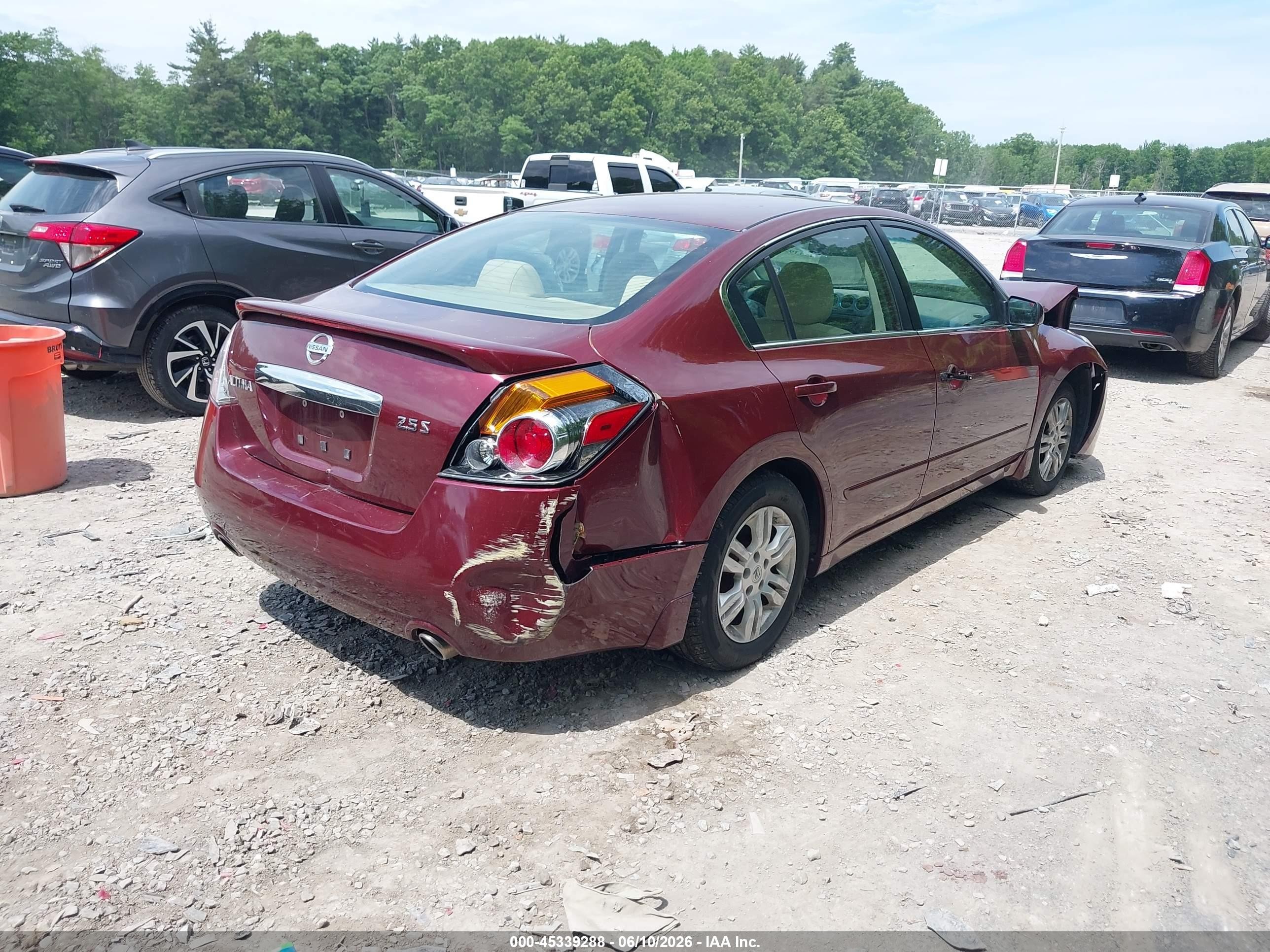 2012 Nissan Altima 2.5 S Burgundy vin: 1N4AL2AP1CN578320