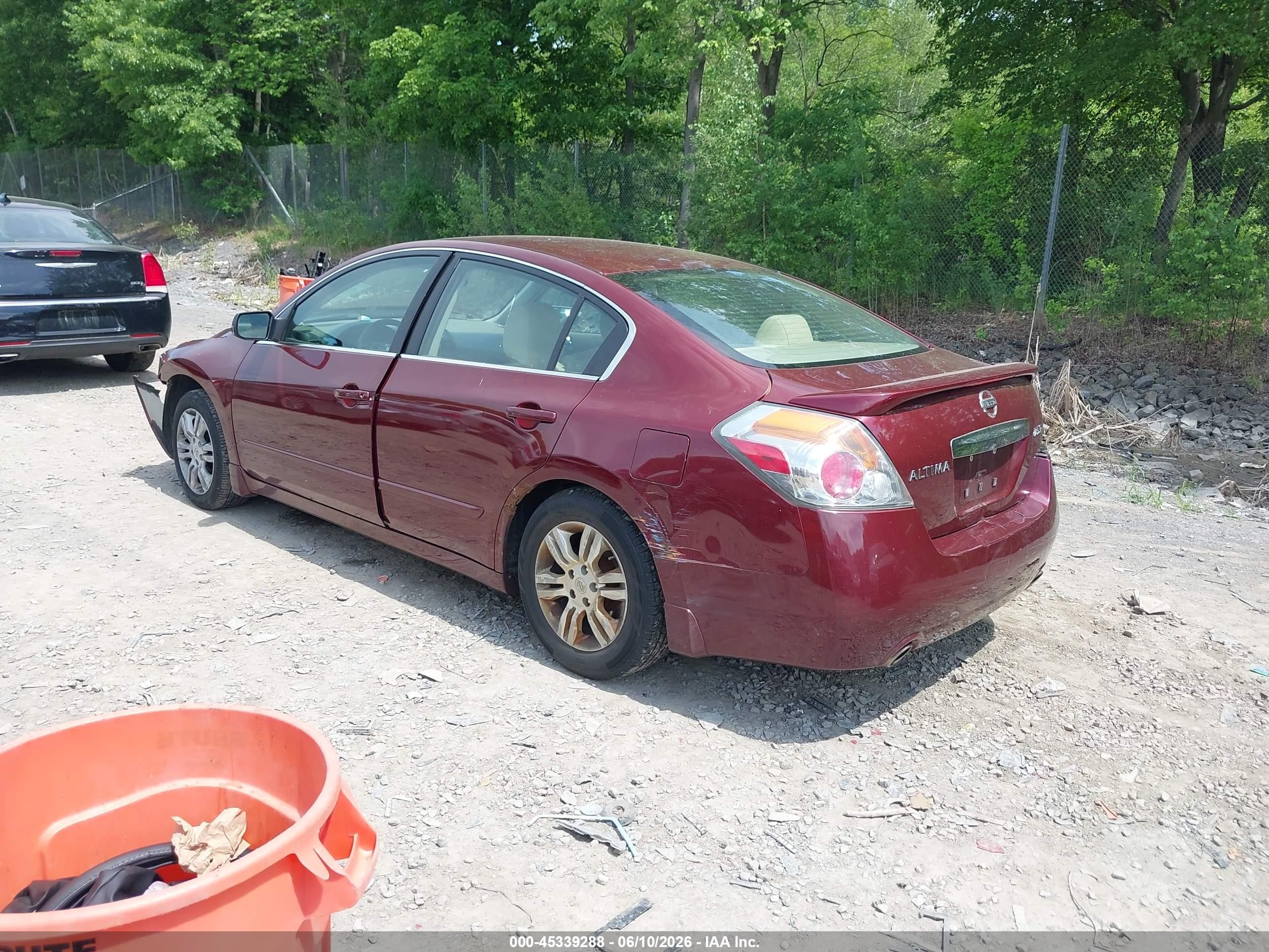 2012 Nissan Altima 2.5 S Burgundy vin: 1N4AL2AP1CN578320