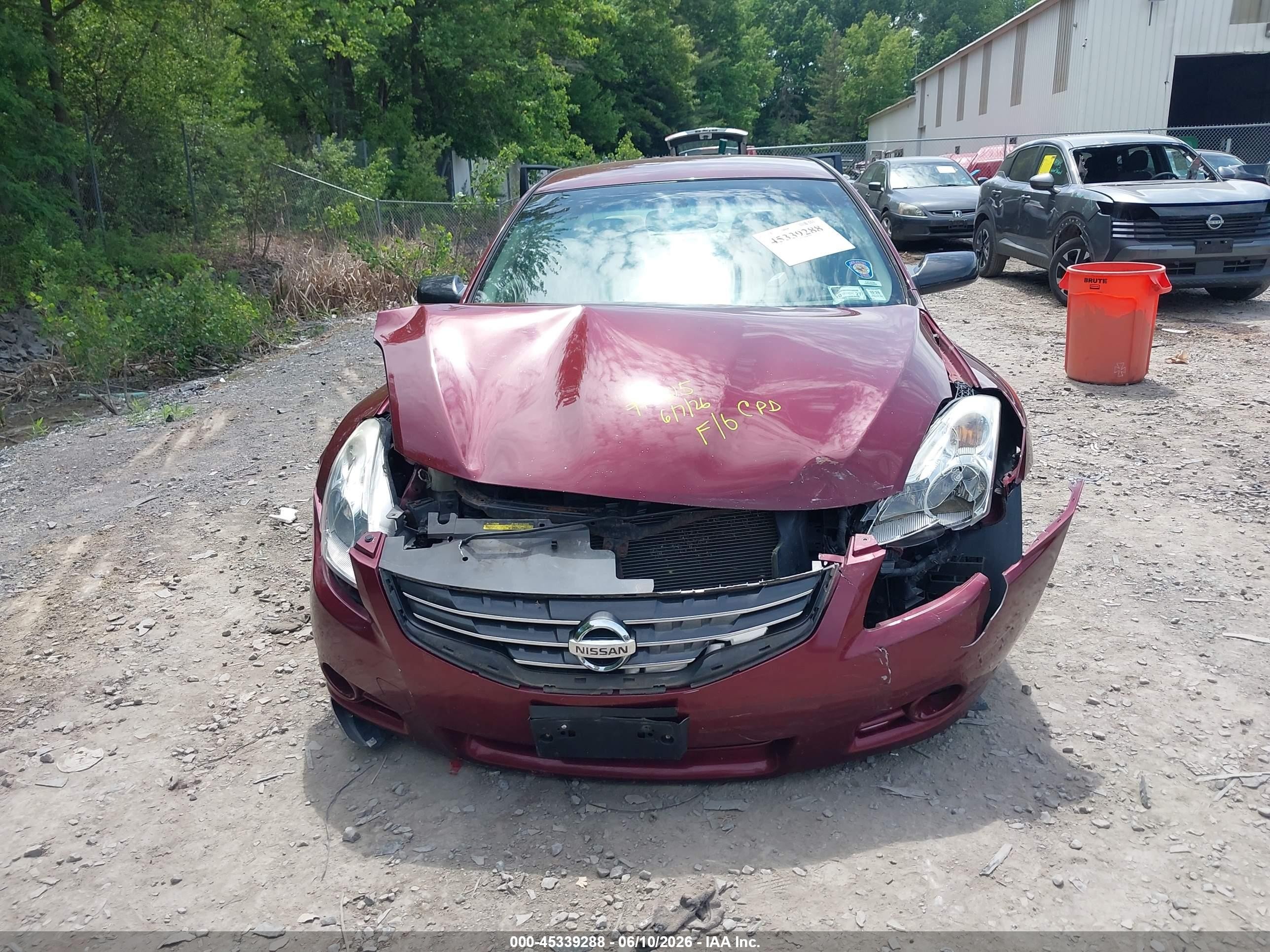 2012 Nissan Altima 2.5 S Burgundy vin: 1N4AL2AP1CN578320