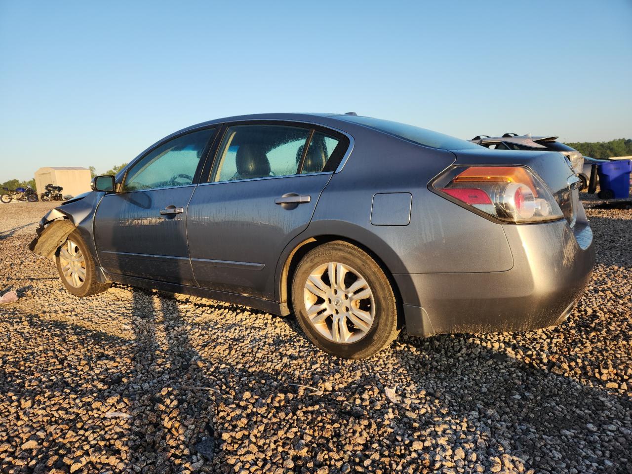 2010 Nissan Altima 2.5 Blue vin: 1N4AL2AP2AC110735