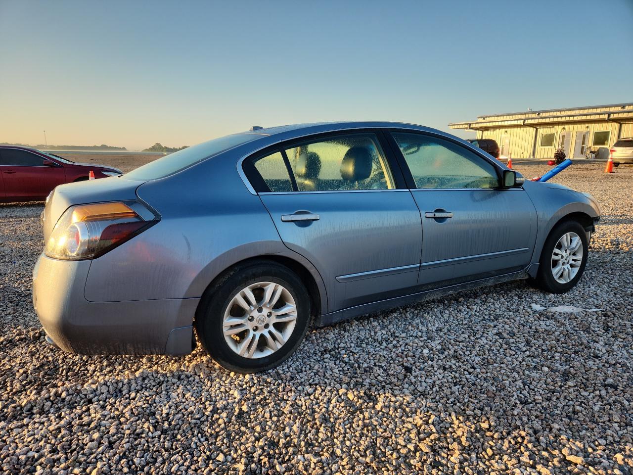 2010 Nissan Altima 2.5 Blue vin: 1N4AL2AP2AC110735