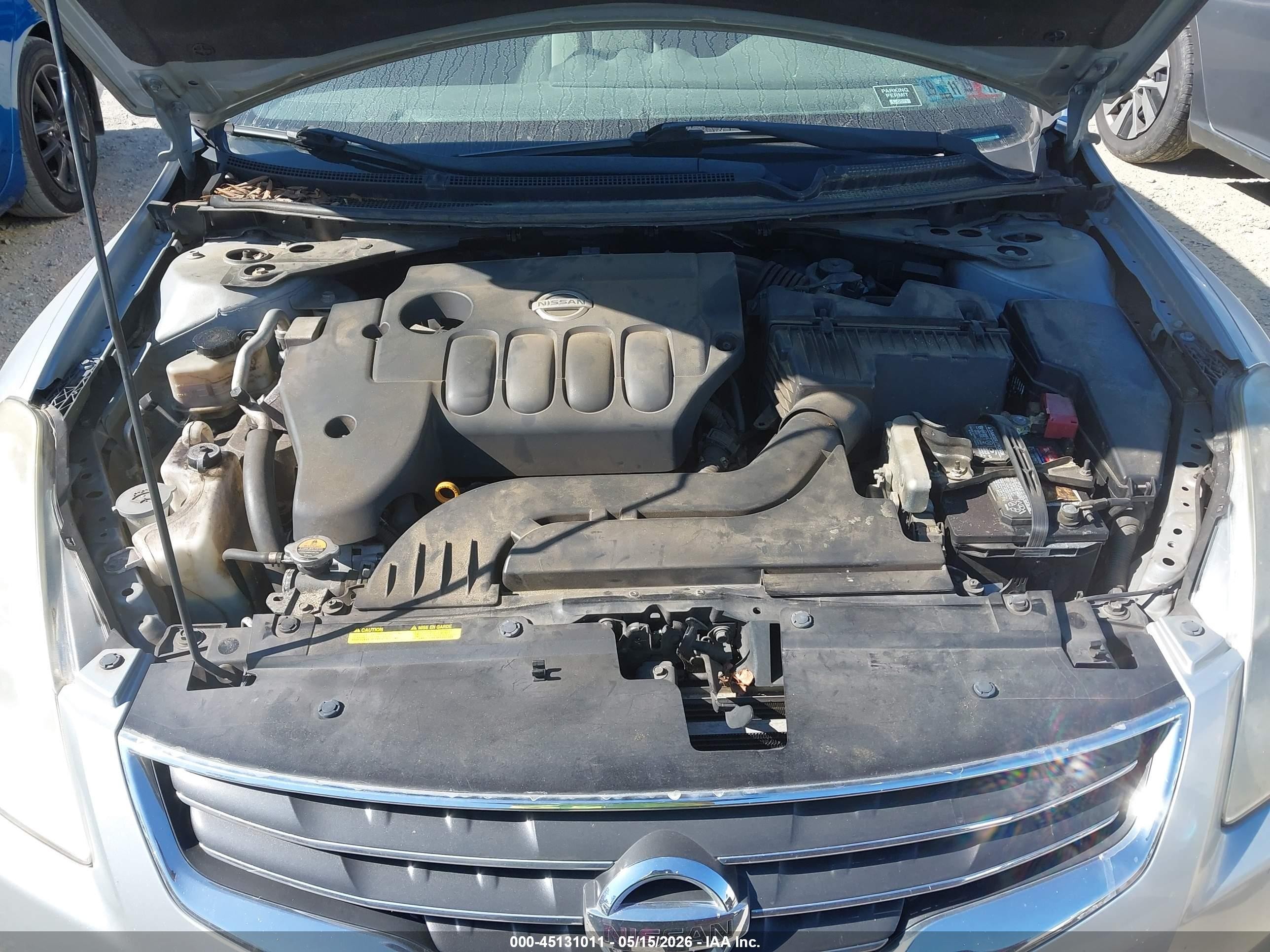 2010 Nissan Altima 2.5 Серебряный vin: 1N4AL2AP2AC188254