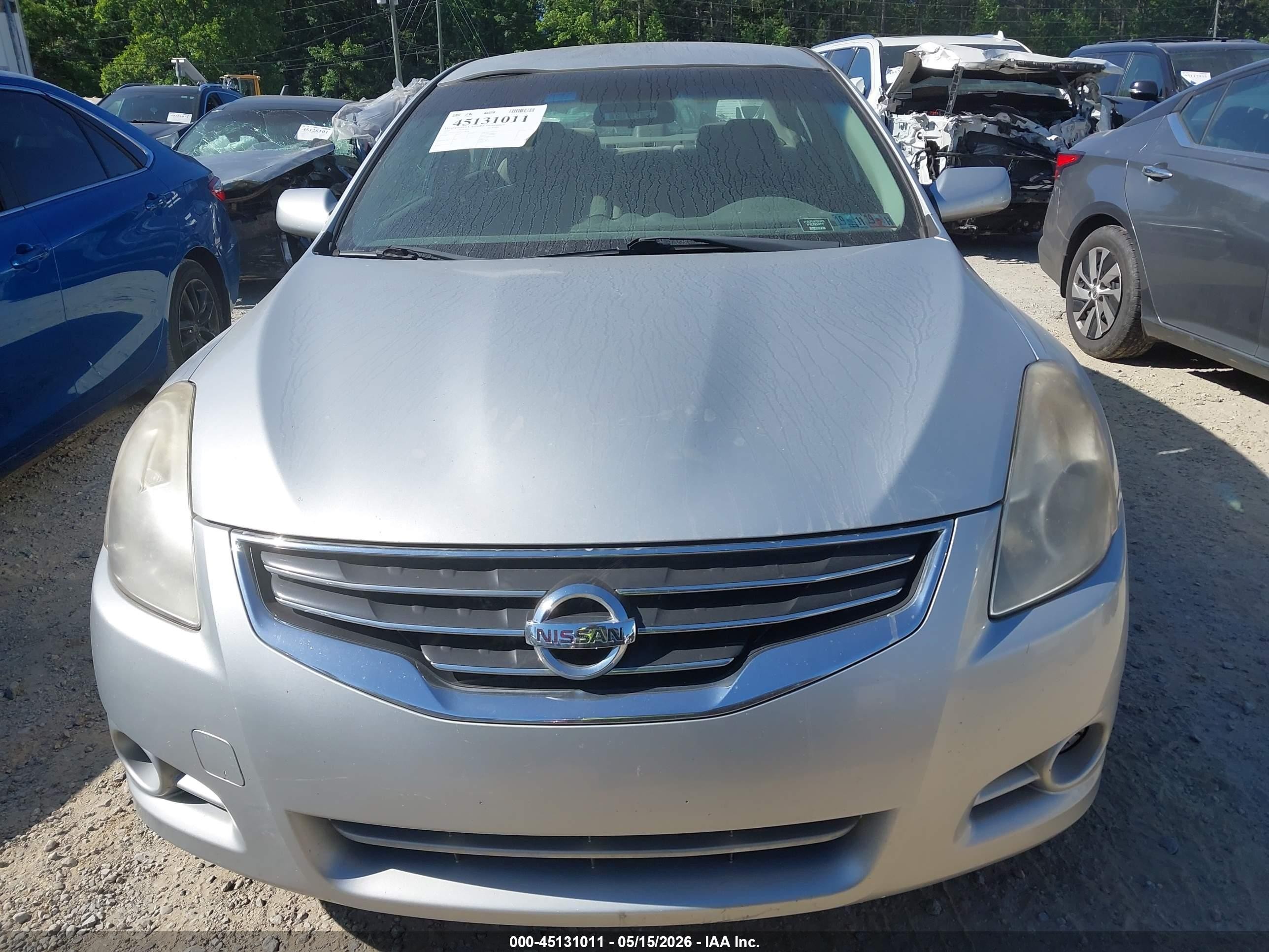 2010 Nissan Altima 2.5 Серебряный vin: 1N4AL2AP2AC188254