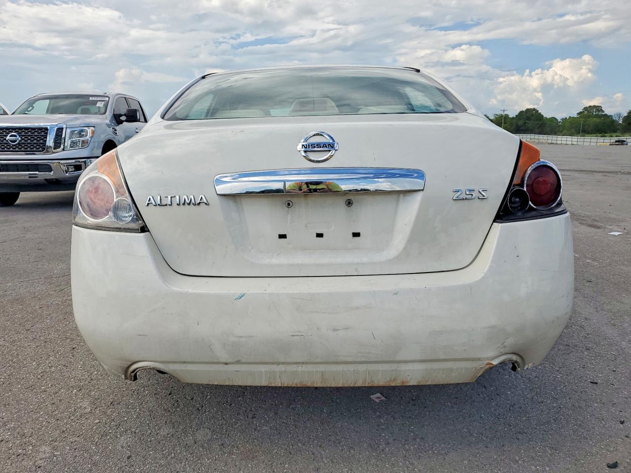2010 Nissan Altima 2.5 White vin: 1N4AL2AP2AN400364