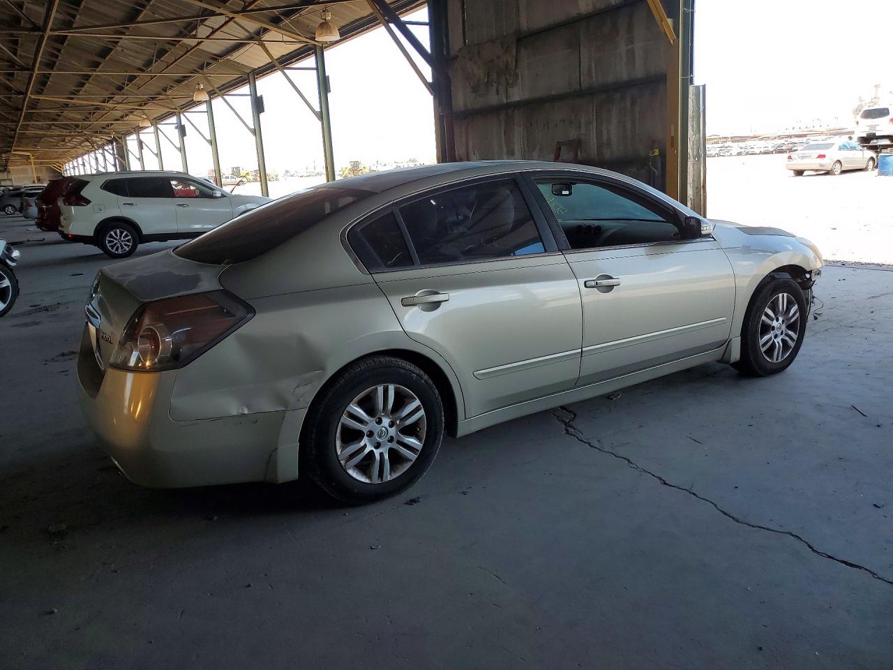 2010 Nissan Altima 2.5 Желто-коричневый vin: 1N4AL2AP2AN415138