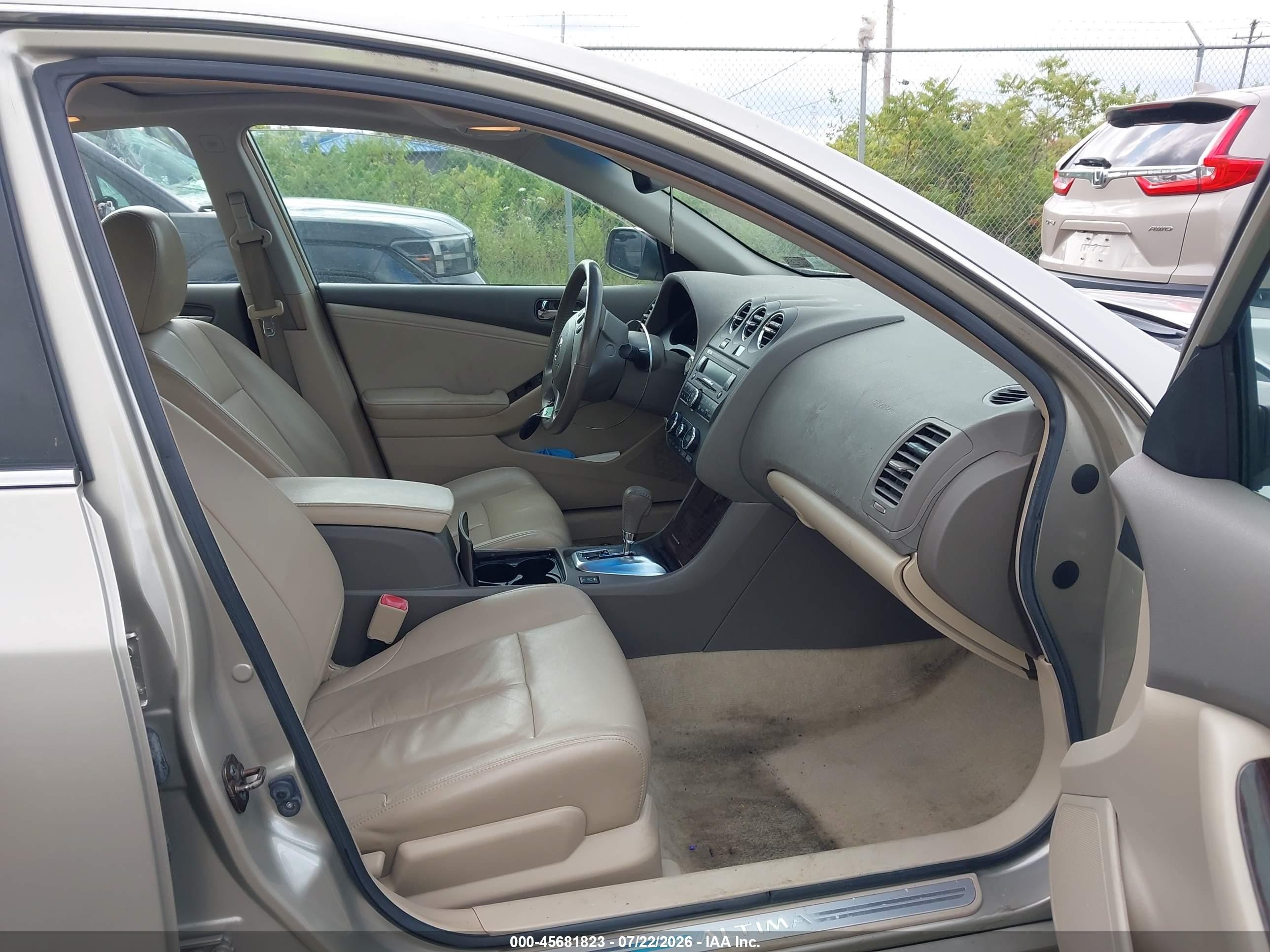 2010 Nissan Altima 2.5 S Tan vin: 1N4AL2AP2AN430027