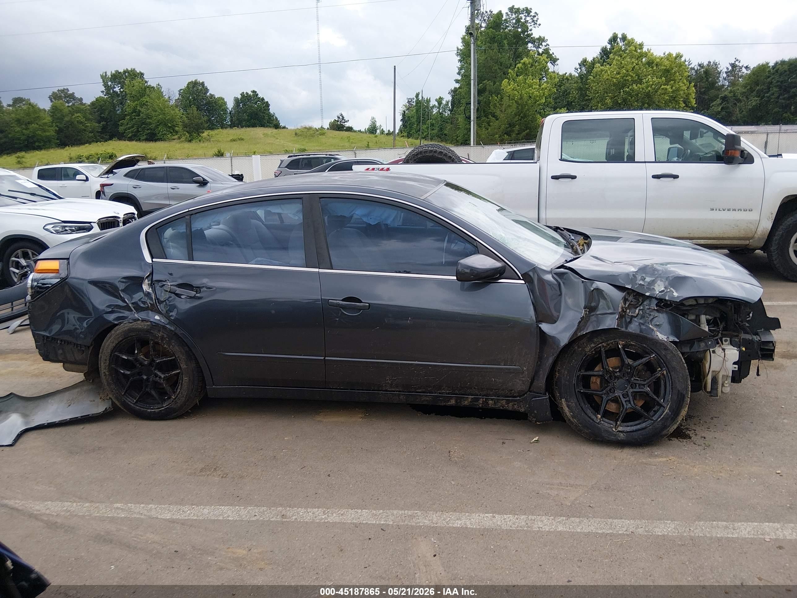 2010 Nissan Altima 2.5 S Серый vin: 1N4AL2AP2AN437947