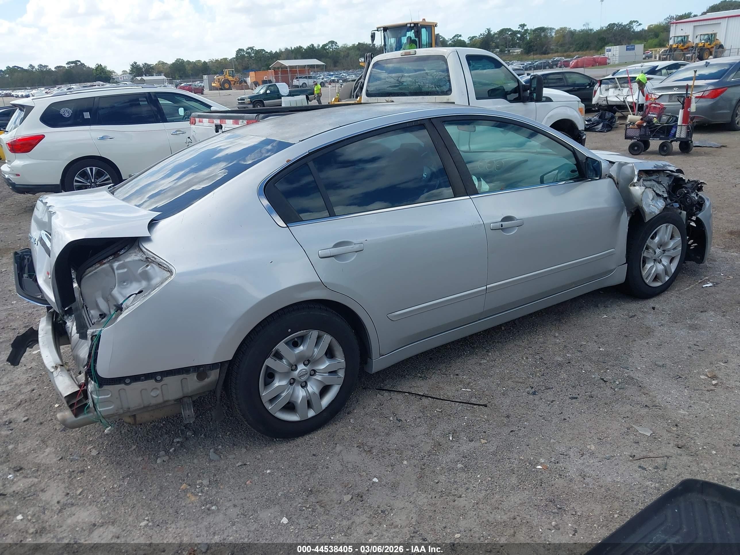 2010 Nissan Altima 2.5 S Серебряный vin: 1N4AL2AP2AN456417