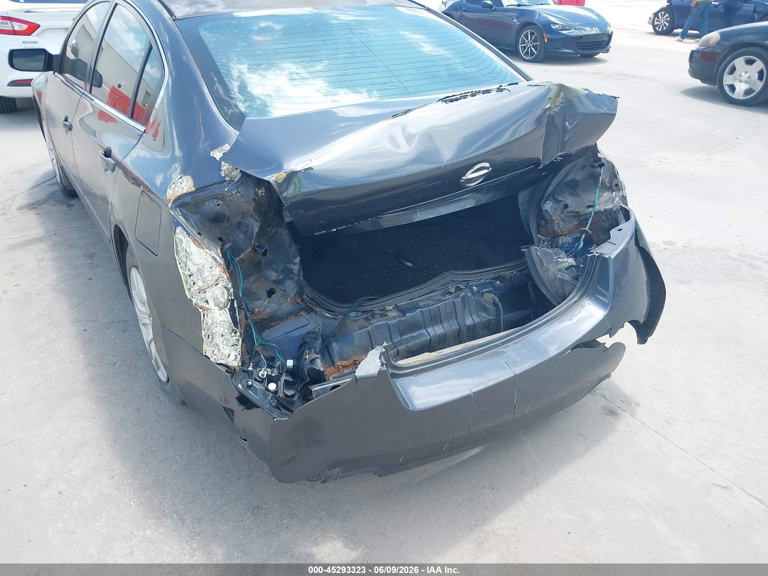 2010 Nissan Altima 2.5 S Серый vin: 1N4AL2AP2AN478188