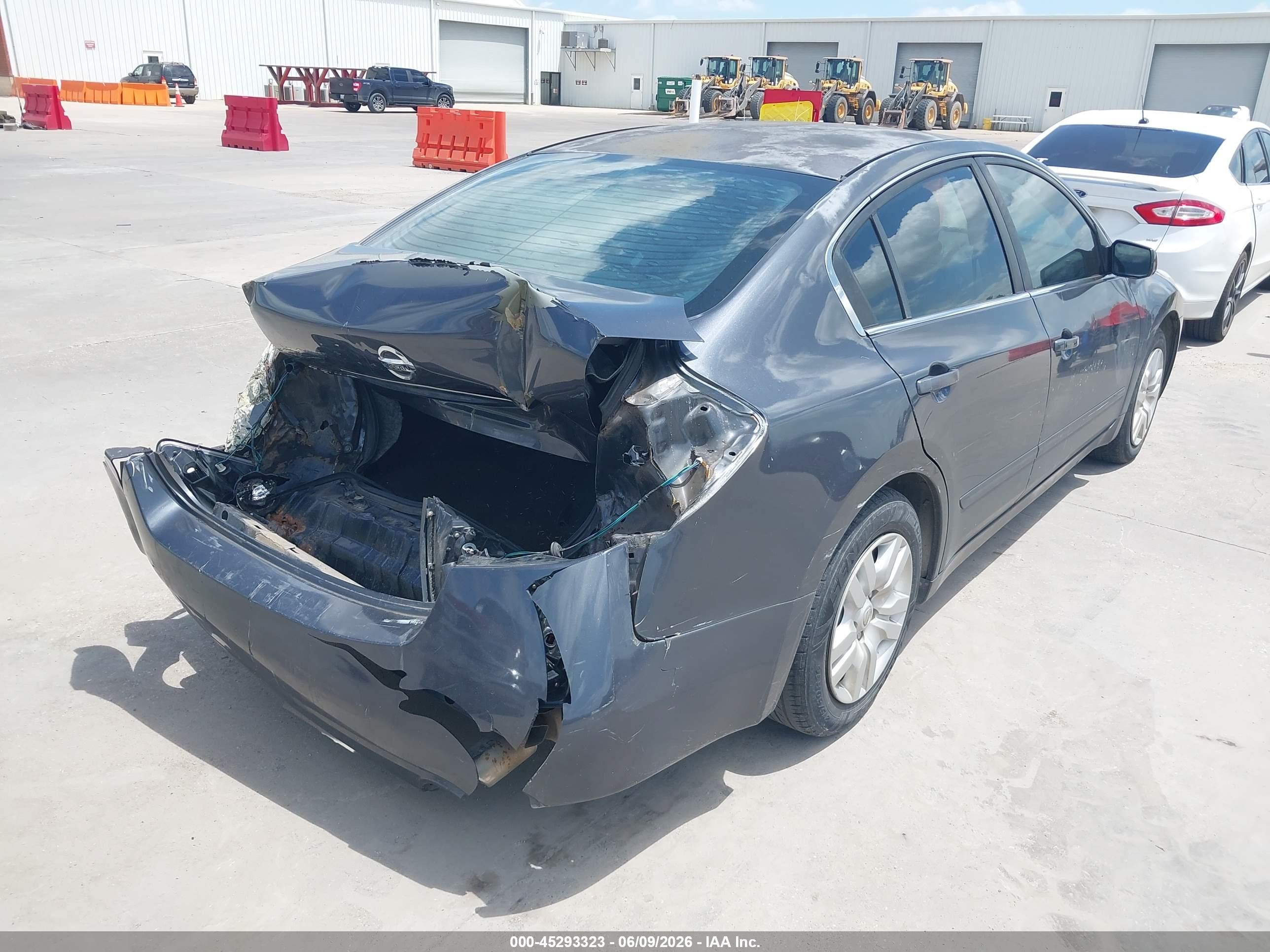 2010 Nissan Altima 2.5 S Серый vin: 1N4AL2AP2AN478188