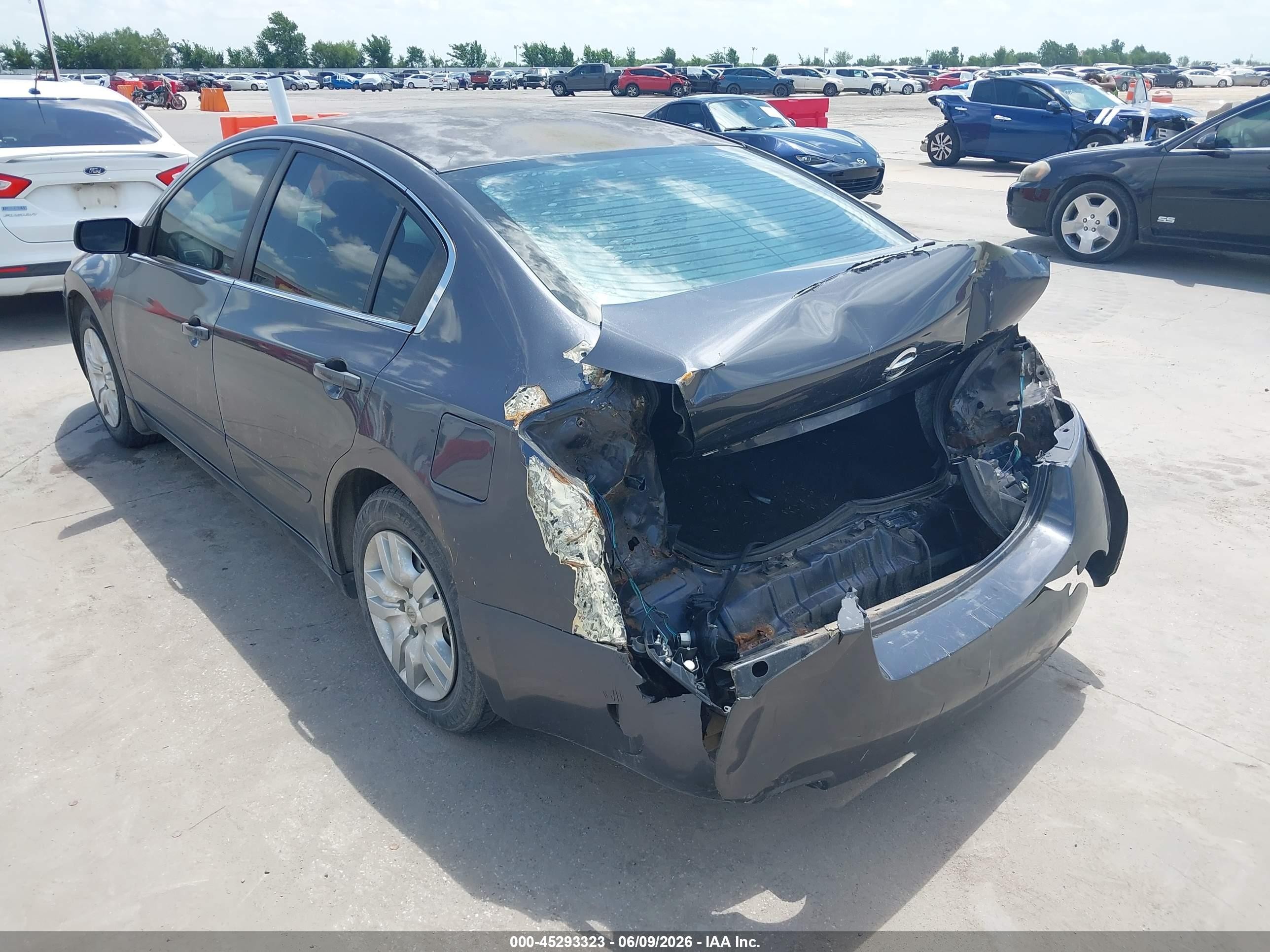 2010 Nissan Altima 2.5 S Серый vin: 1N4AL2AP2AN478188