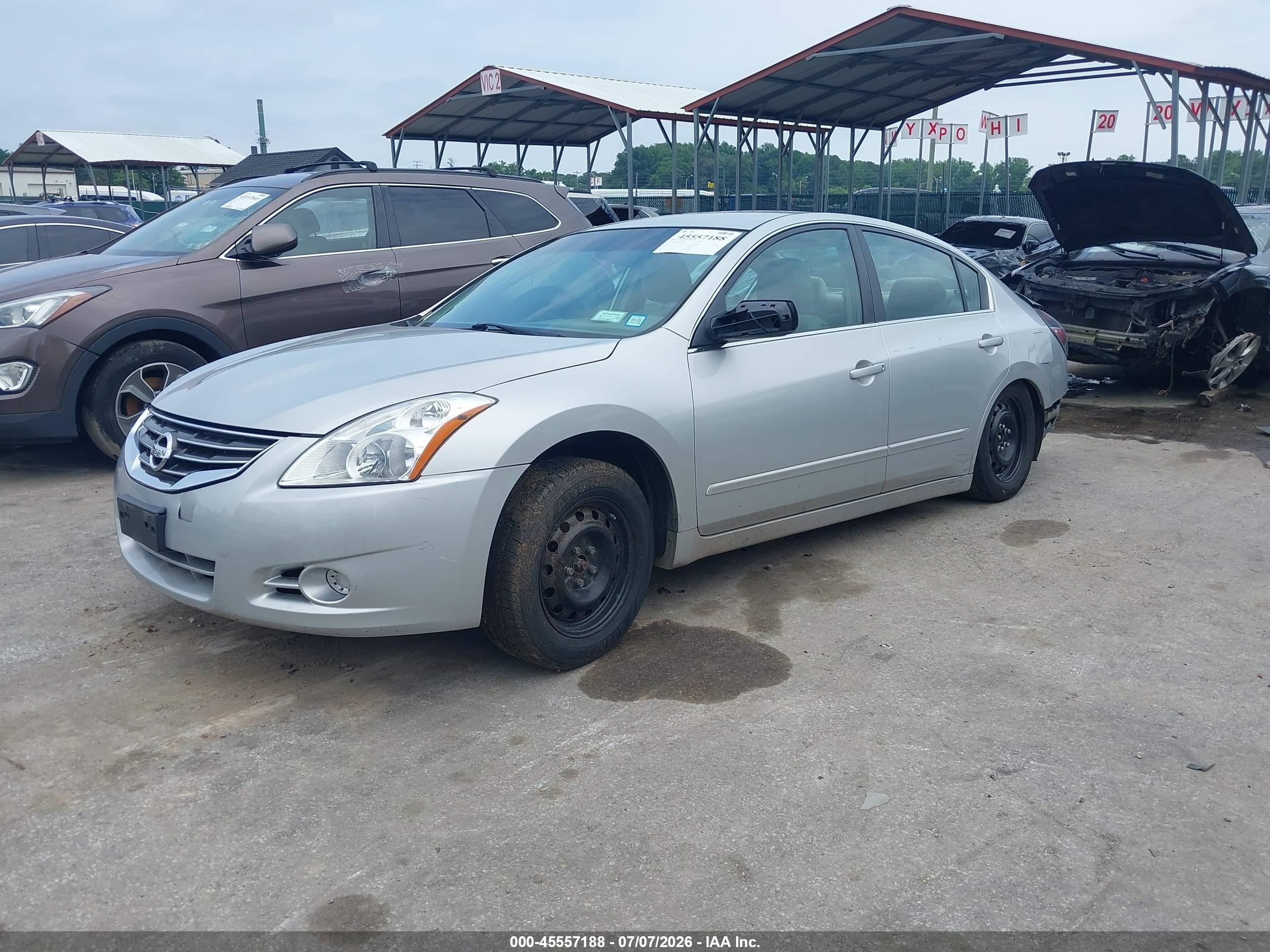 2010 Nissan Altima 2.5 Silver vin: 1N4AL2AP2AN484489