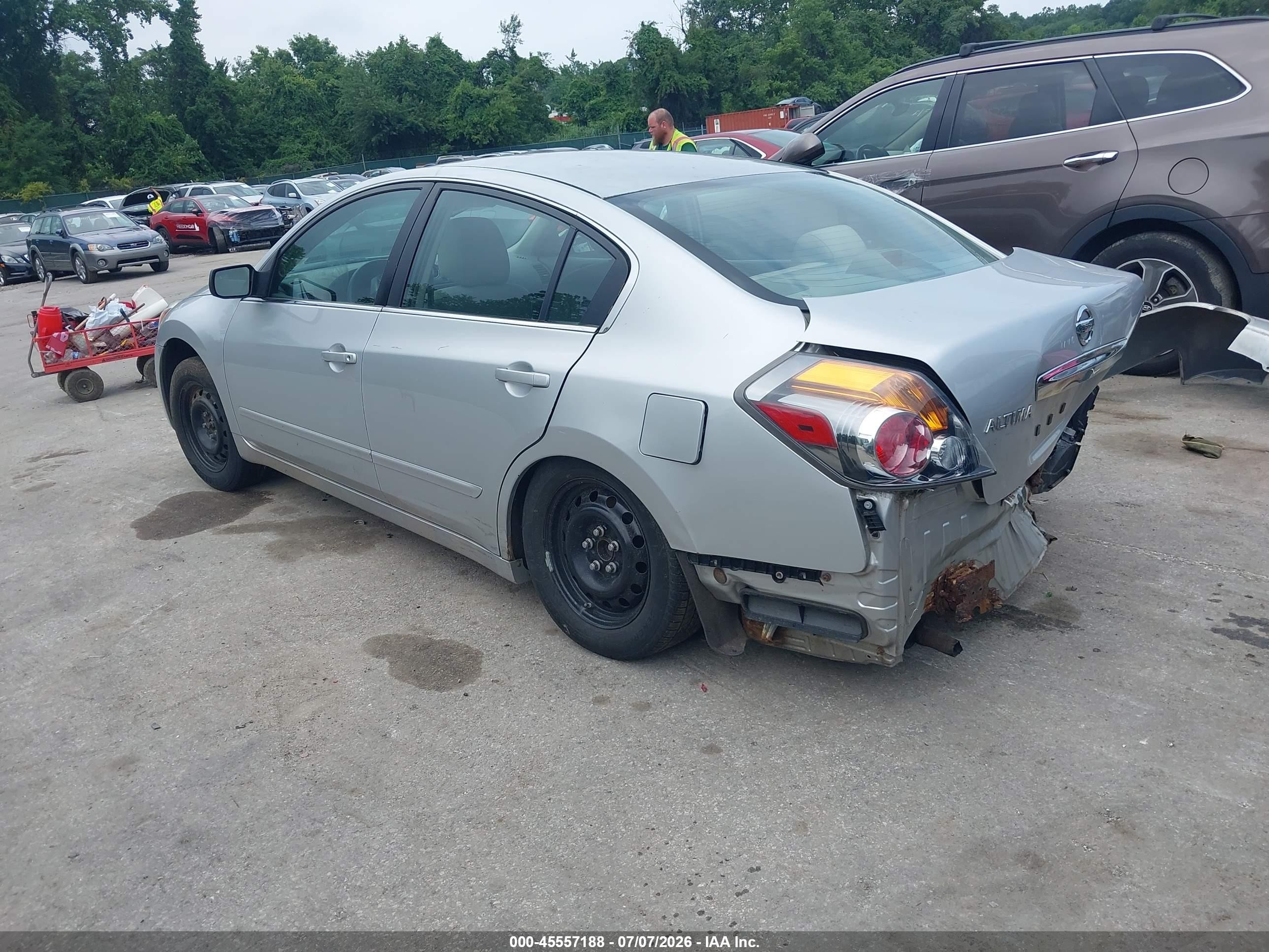 2010 Nissan Altima 2.5 Silver vin: 1N4AL2AP2AN484489