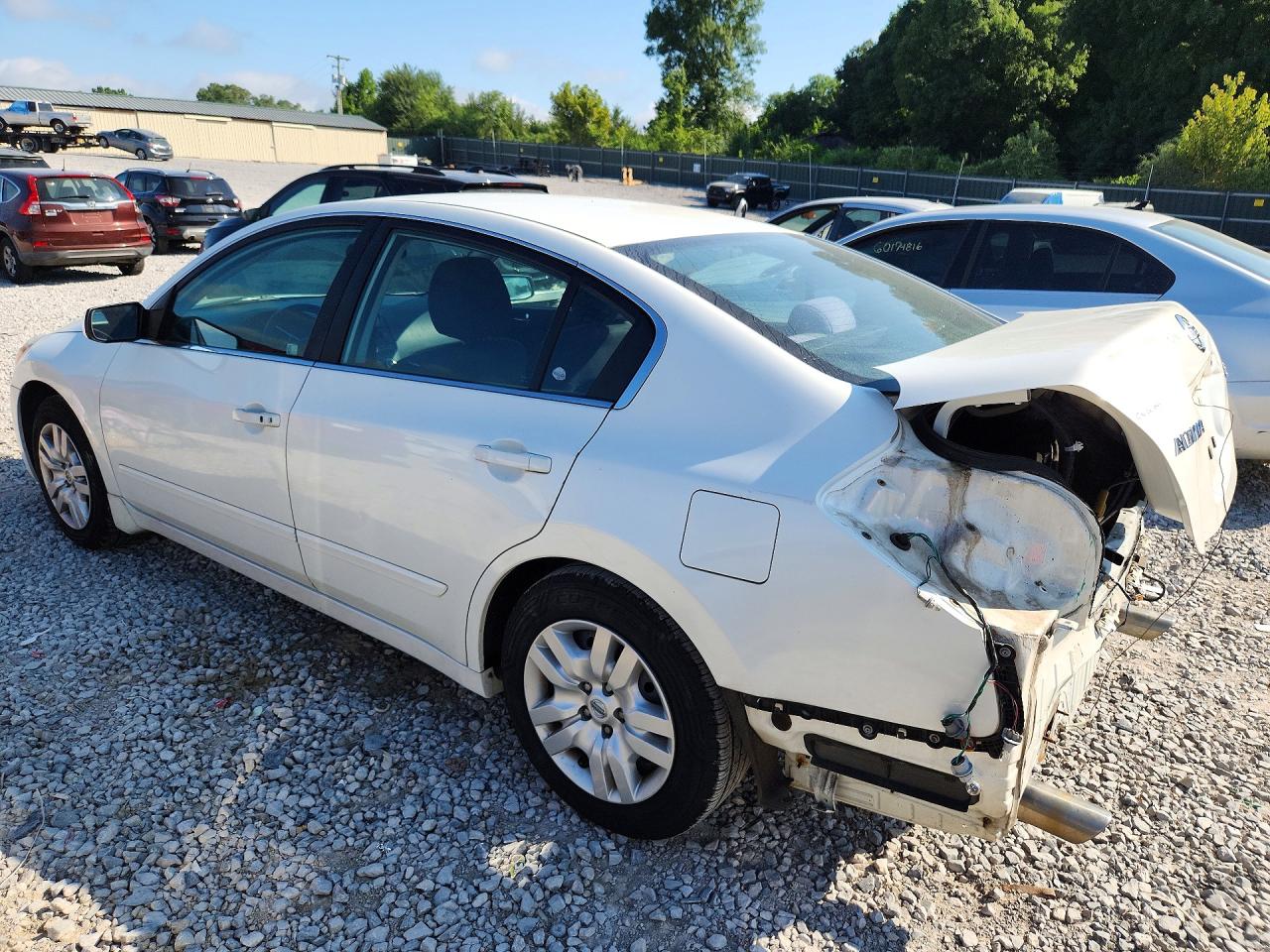 2010 Nissan Altima Base White vin: 1N4AL2AP2AN491118