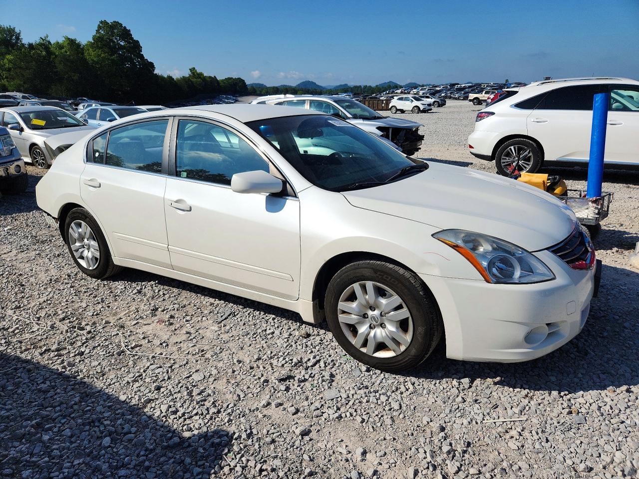 2010 Nissan Altima Base White vin: 1N4AL2AP2AN491118