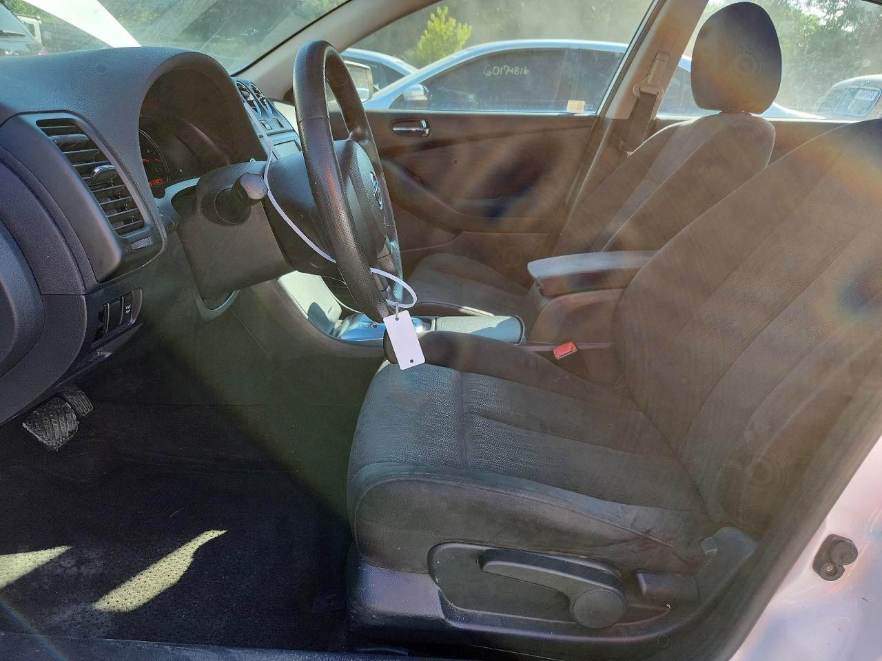 2010 Nissan Altima Base White vin: 1N4AL2AP2AN491118
