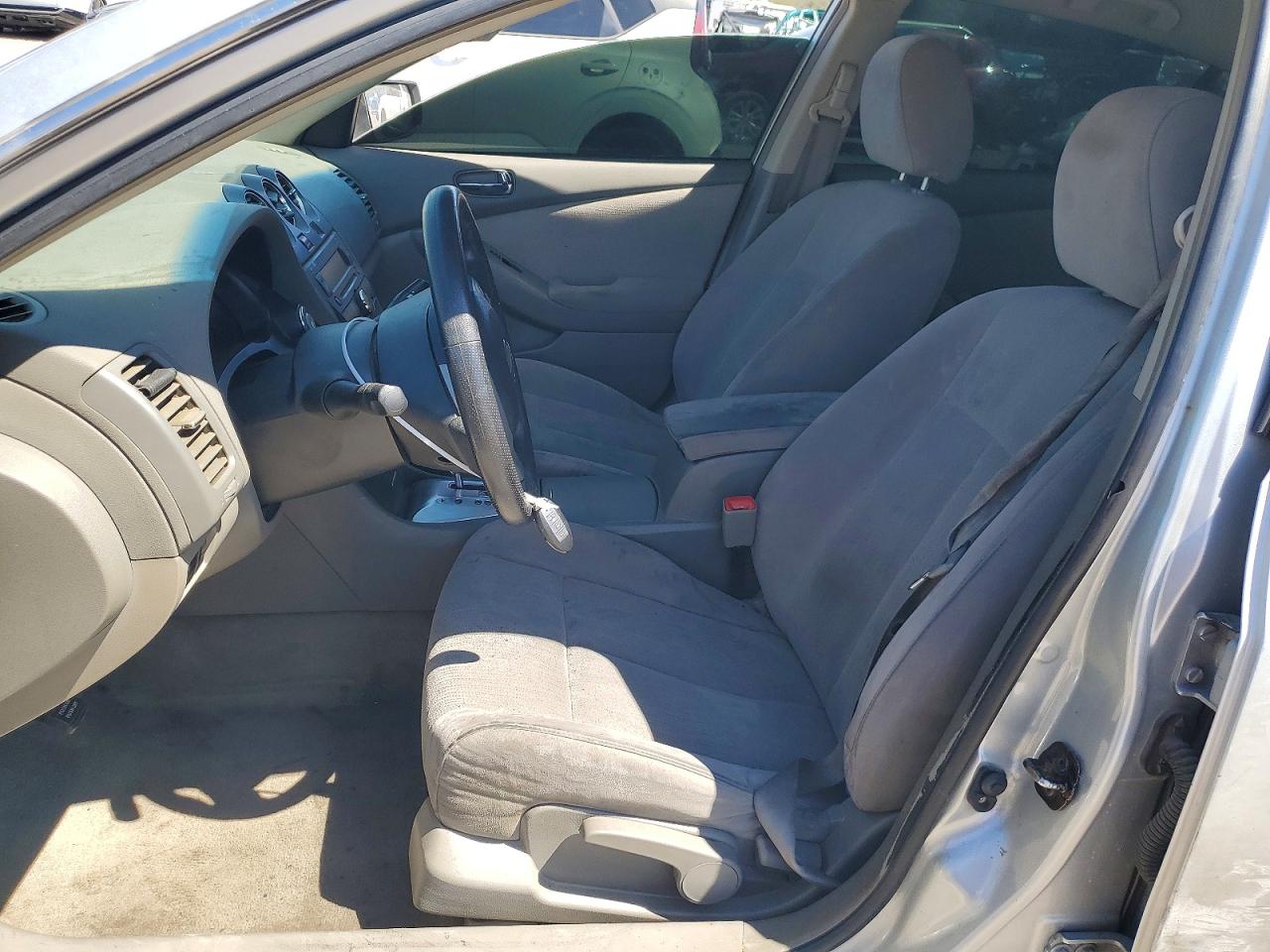 2010 Nissan Altima Silver vin: 1N4AL2AP2AN528474