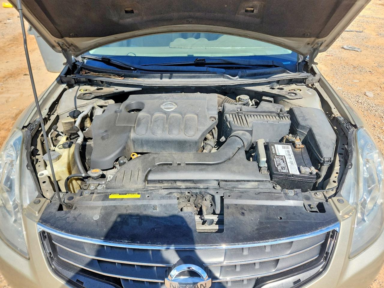 2010 Nissan Altima 2.5 Gold vin: 1N4AL2AP2AN529687