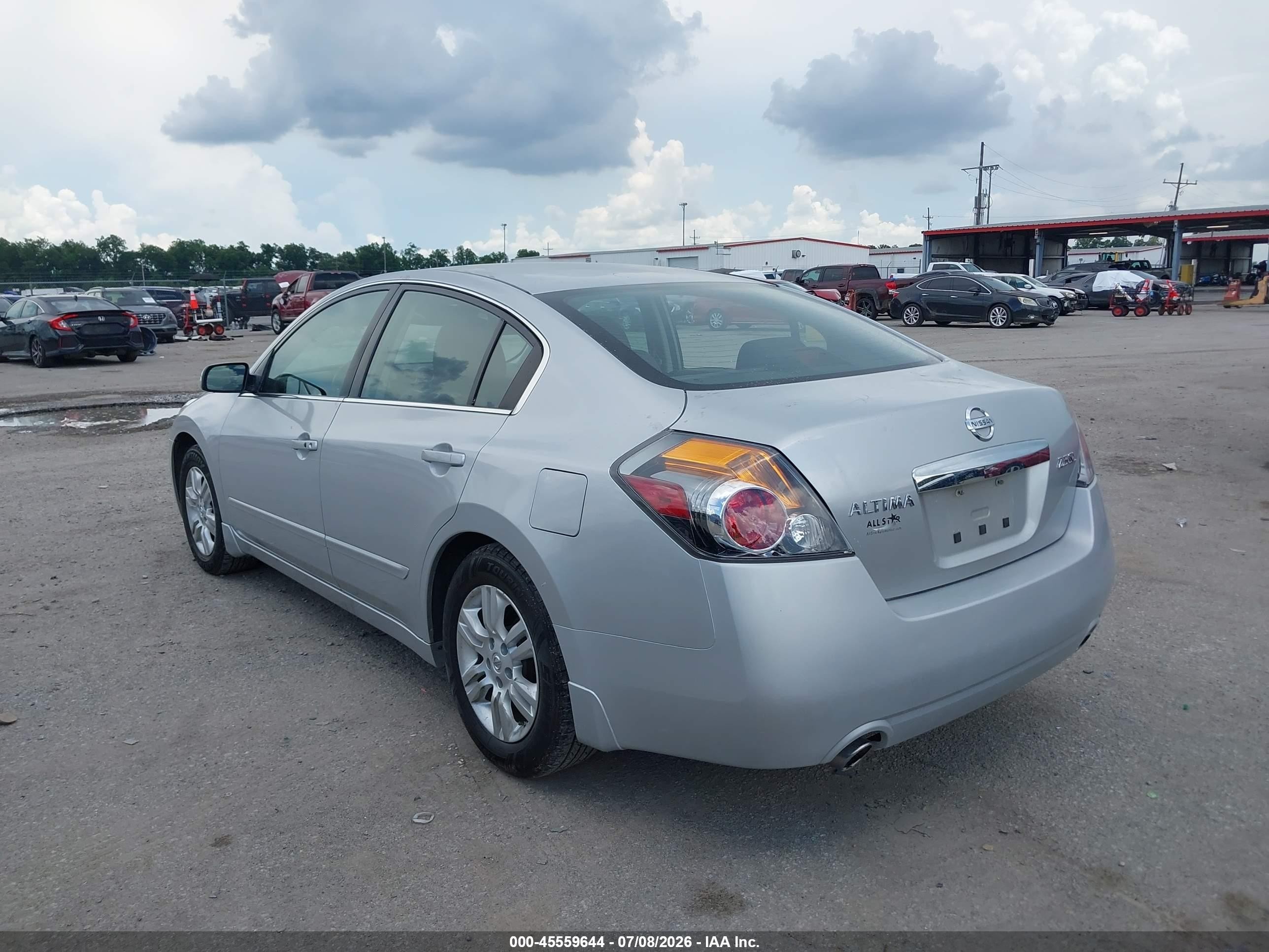 2010 Nissan Altima 2.5 S Silver vin: 1N4AL2AP2AN558297