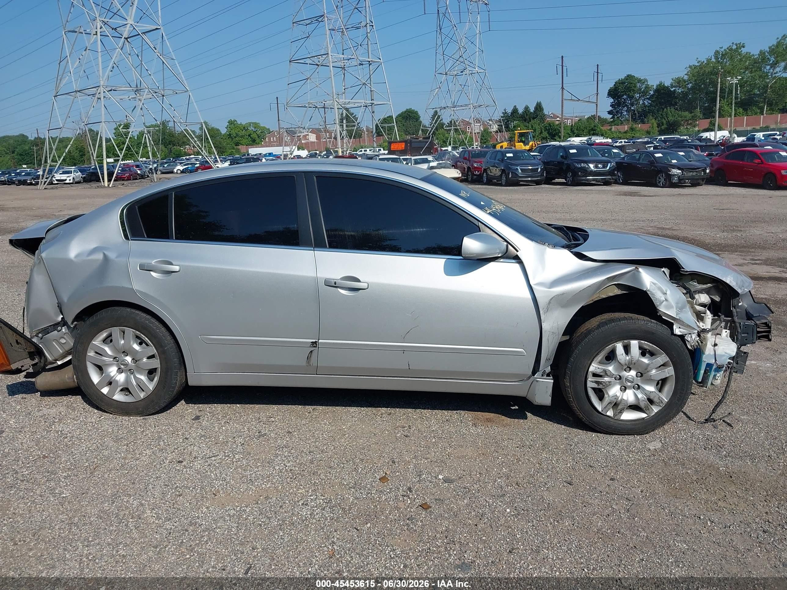 2010 Nissan Altima 2.5 S Silver vin: 1N4AL2AP2AN565668