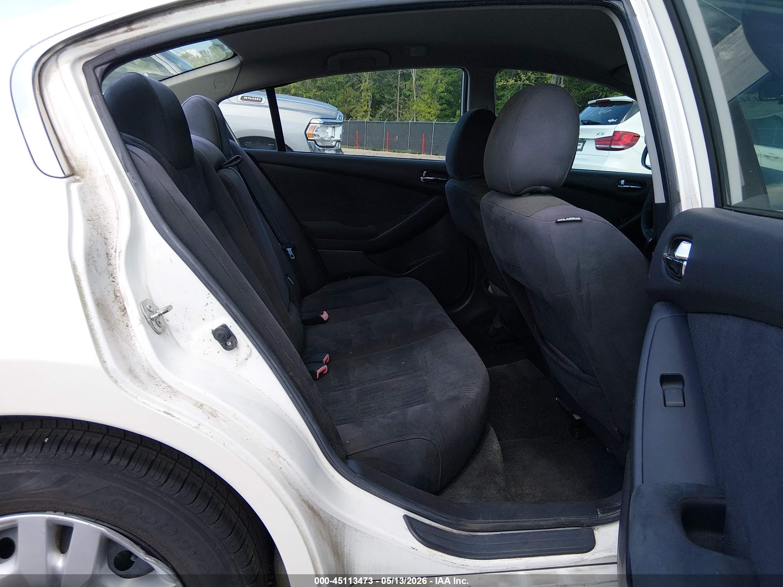 2011 Nissan Altima 2.5 S White vin: 1N4AL2AP2BC105360
