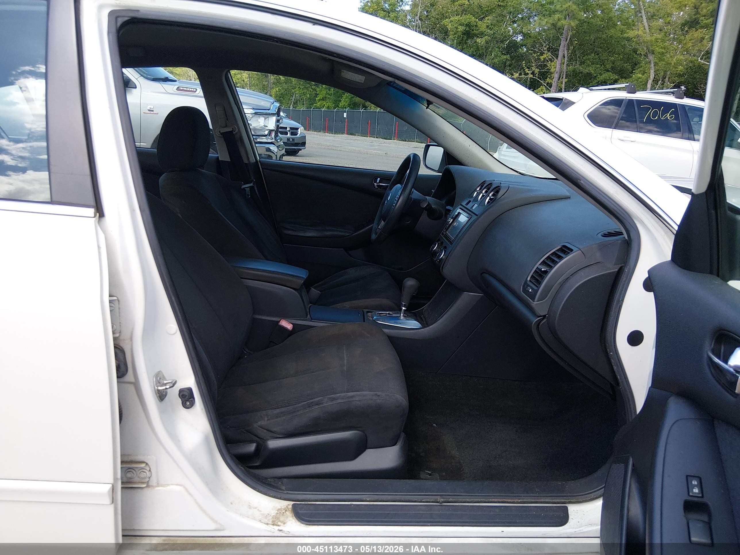 2011 Nissan Altima 2.5 S White vin: 1N4AL2AP2BC105360