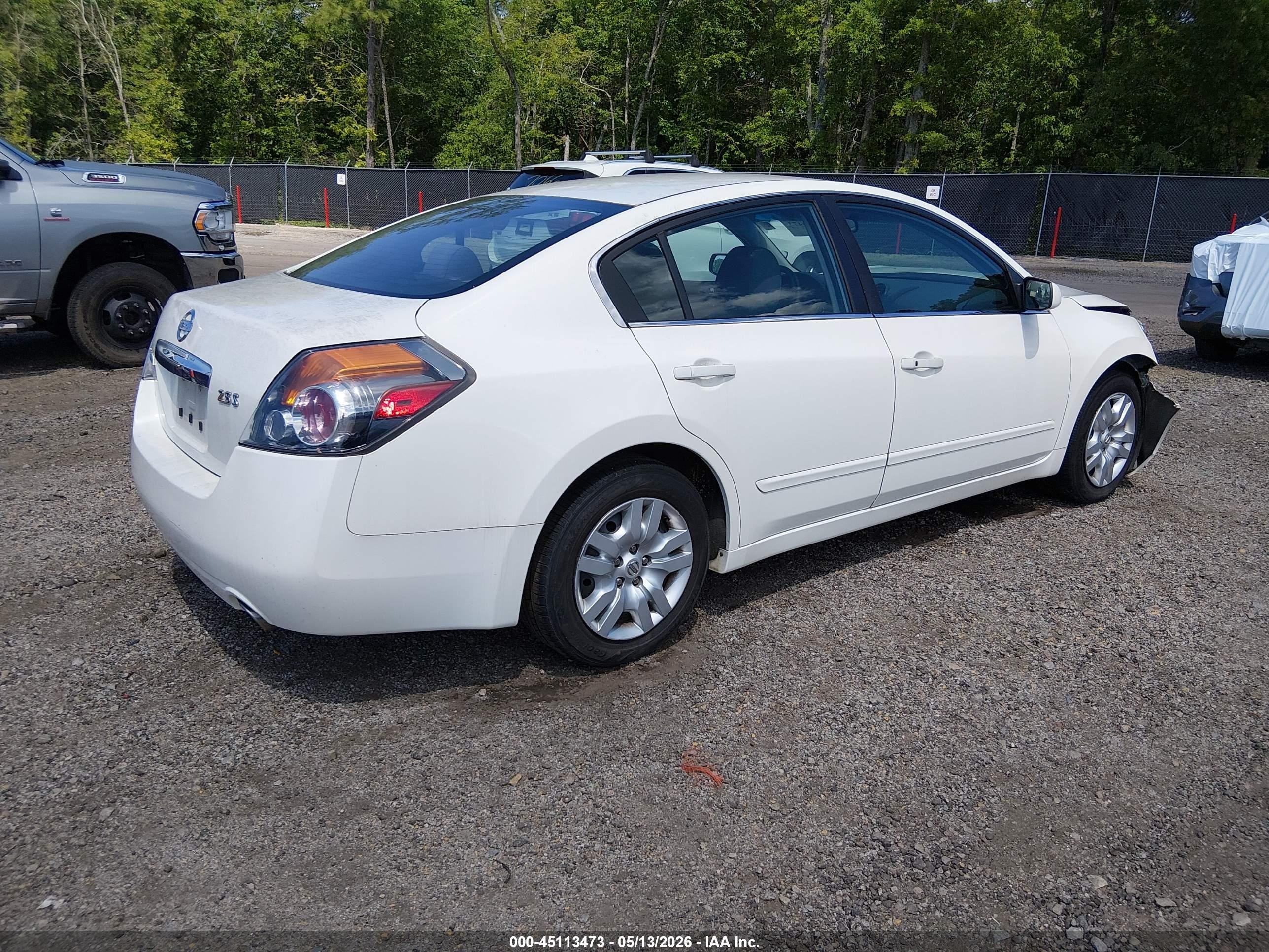 2011 Nissan Altima 2.5 S White vin: 1N4AL2AP2BC105360