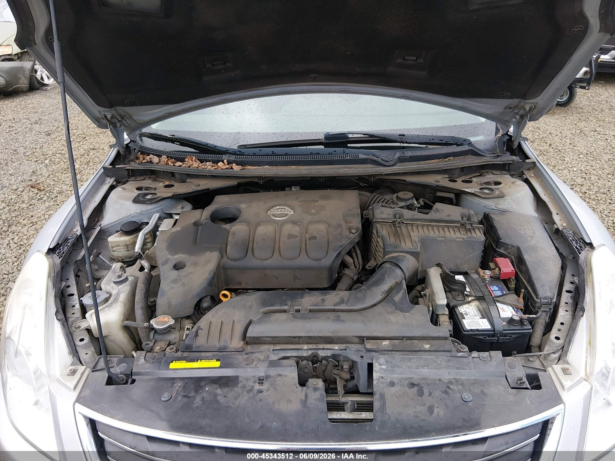 2011 Nissan Altima 2.5 S Silver vin: 1N4AL2AP2BC137869